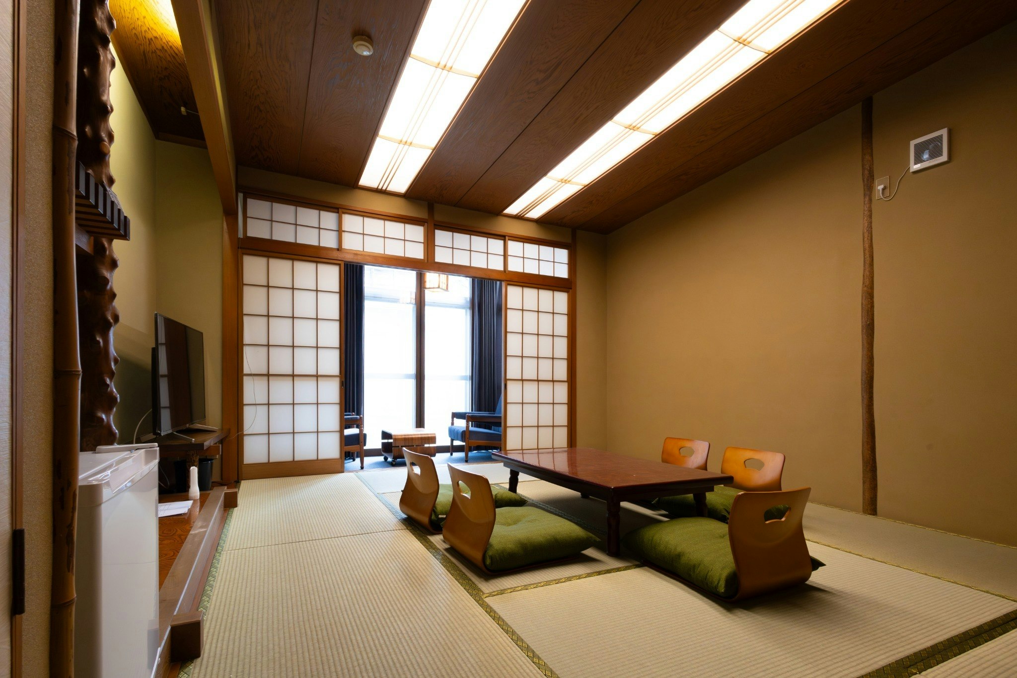 【禁煙】【素泊り】和室10畳 客室【宝】トイレ、お風呂付