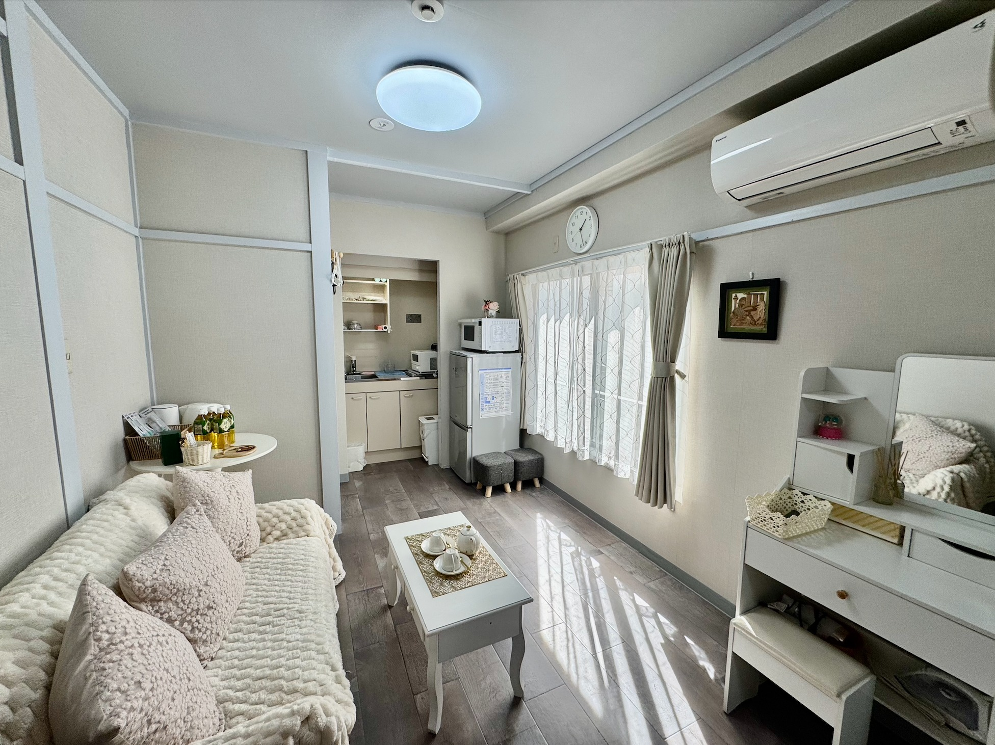 日本伝統の畳部屋/Wi-Fi浴室トイレ冷蔵庫完全完備/空港間有料送迎/チェックイン前後荷物お預け可能