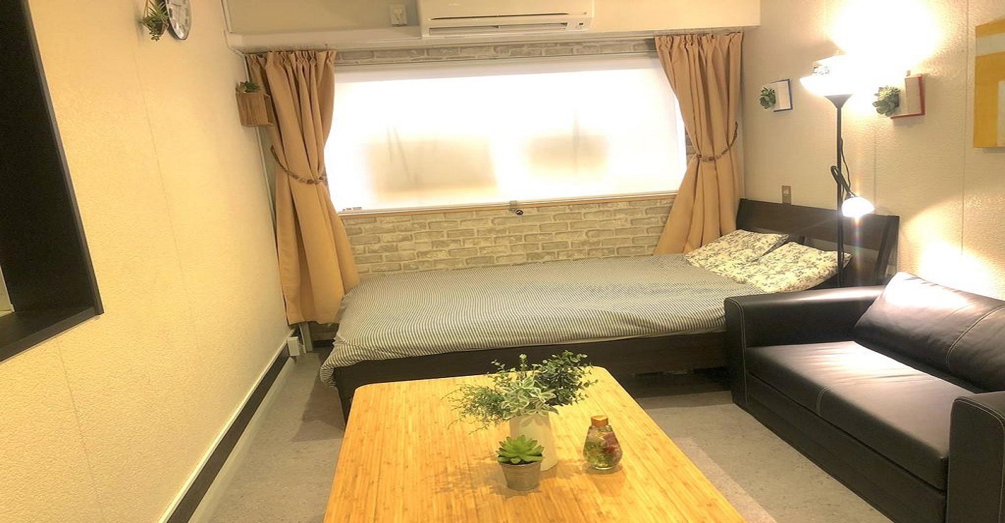 ファミリールーム101【専用トイレ&バルコニー付】