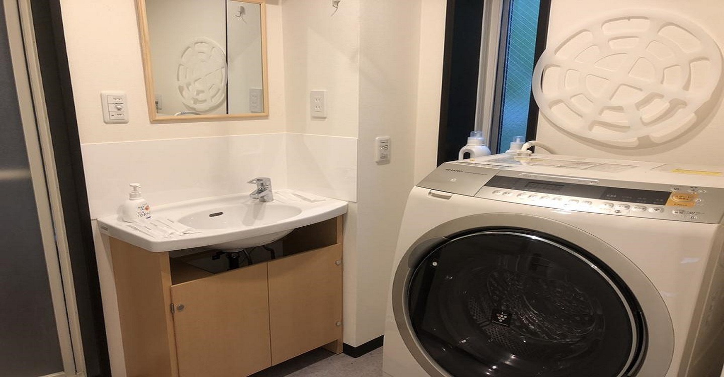 ファミリールーム201【専用バスルーム&キッチン付き】