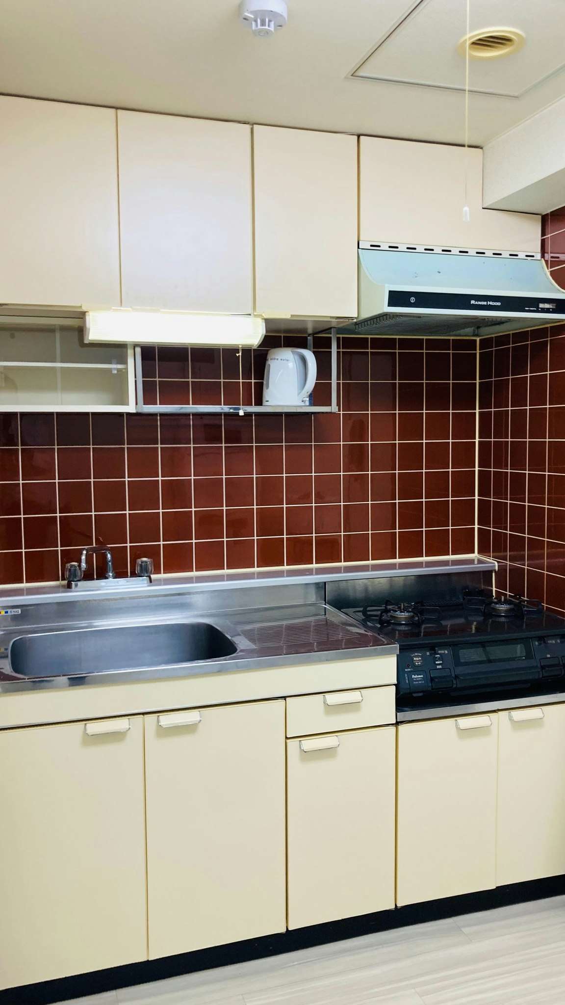 【大通・すすきの近く】シンプルな旅のためのお部屋 802