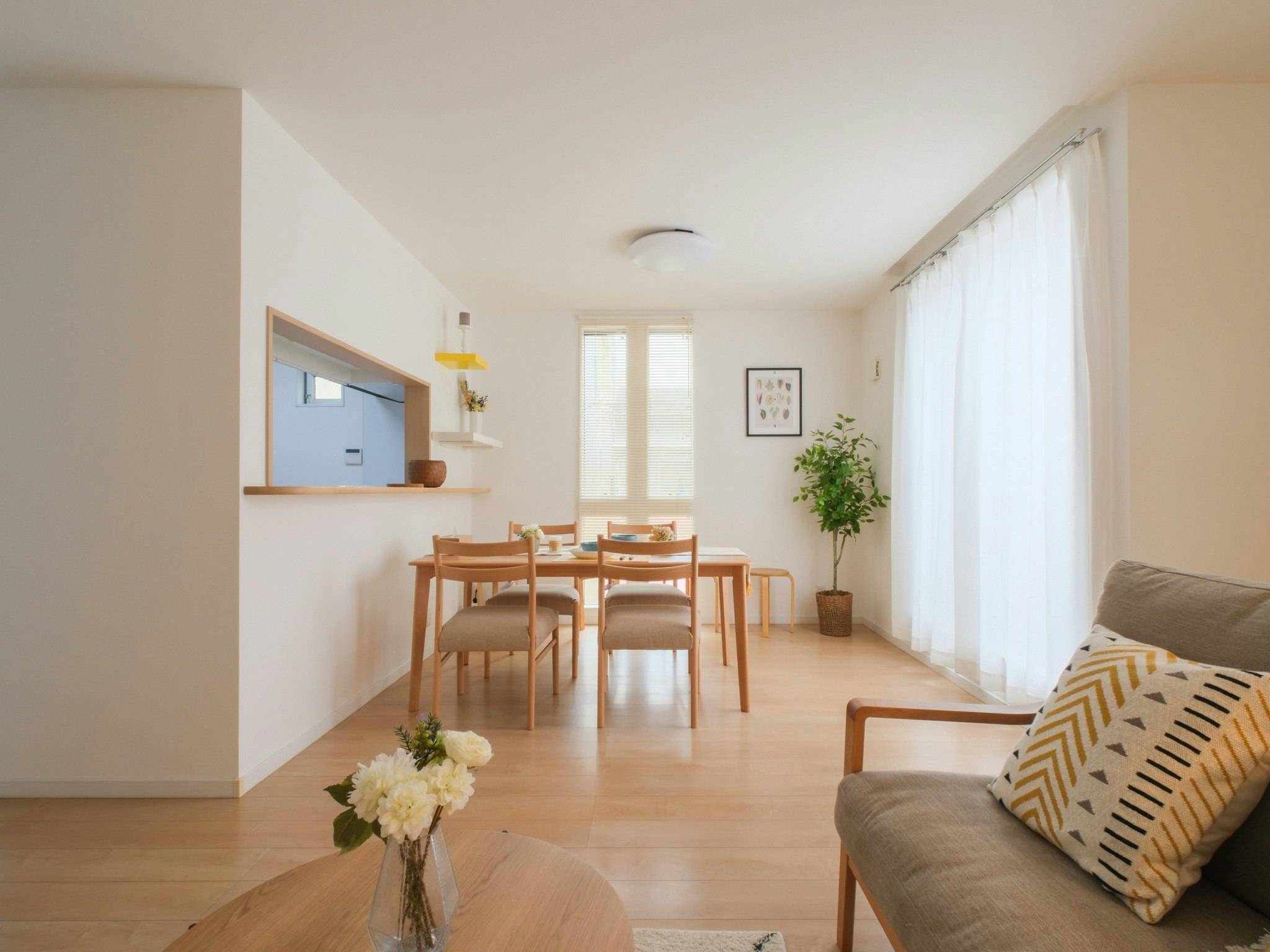 茶屋居/天下茶屋駅徒歩2分/2024年新装4室8ベッド13名/無料駐車場/難波心斎橋大阪関西空港梅田