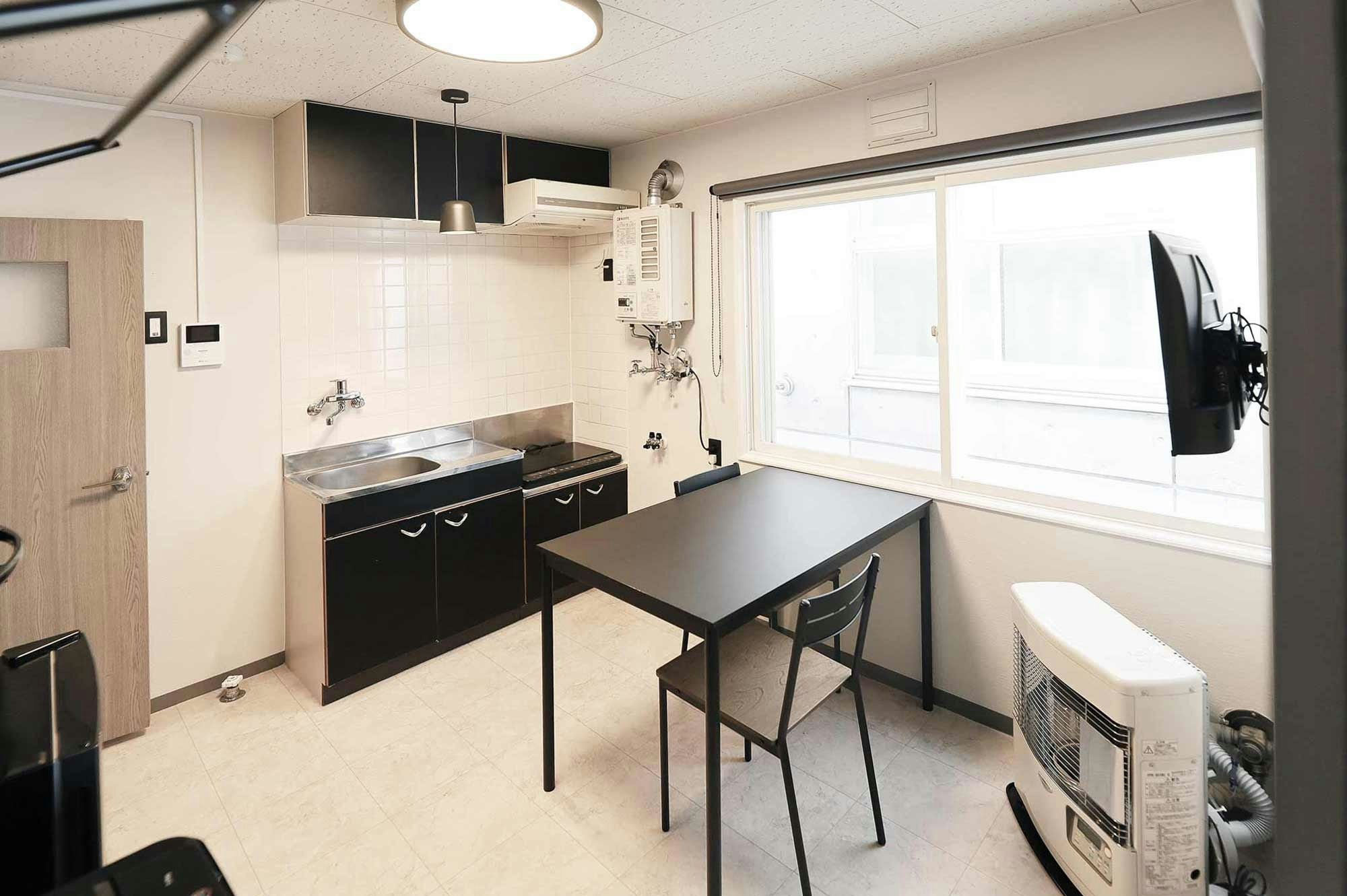 Vivere202〜札幌市地下鉄南平岸駅徒歩3分〜W-bet1