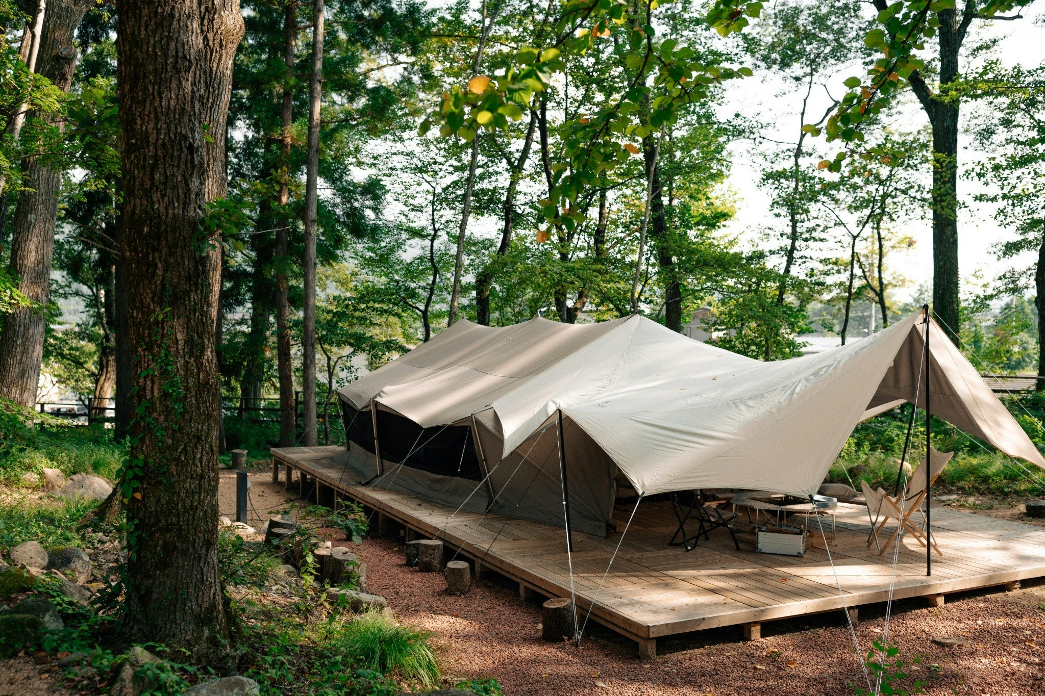 Tent Suite Glamberg(素泊まり)~快適なプライベートスイート~