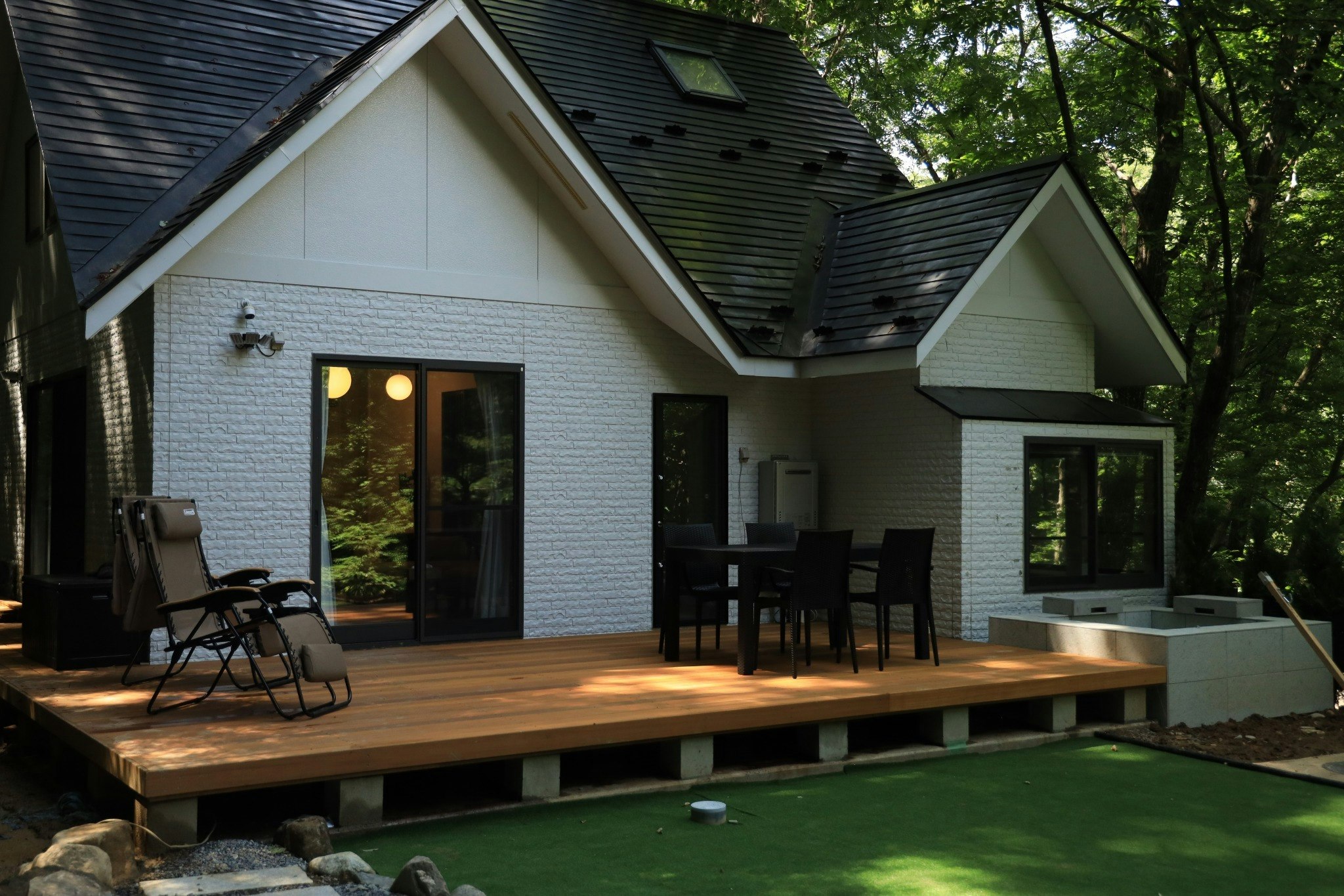 【6畳の薪サウナ完備】1日1組限定のBBQ一式、露天風呂付きヴィラ