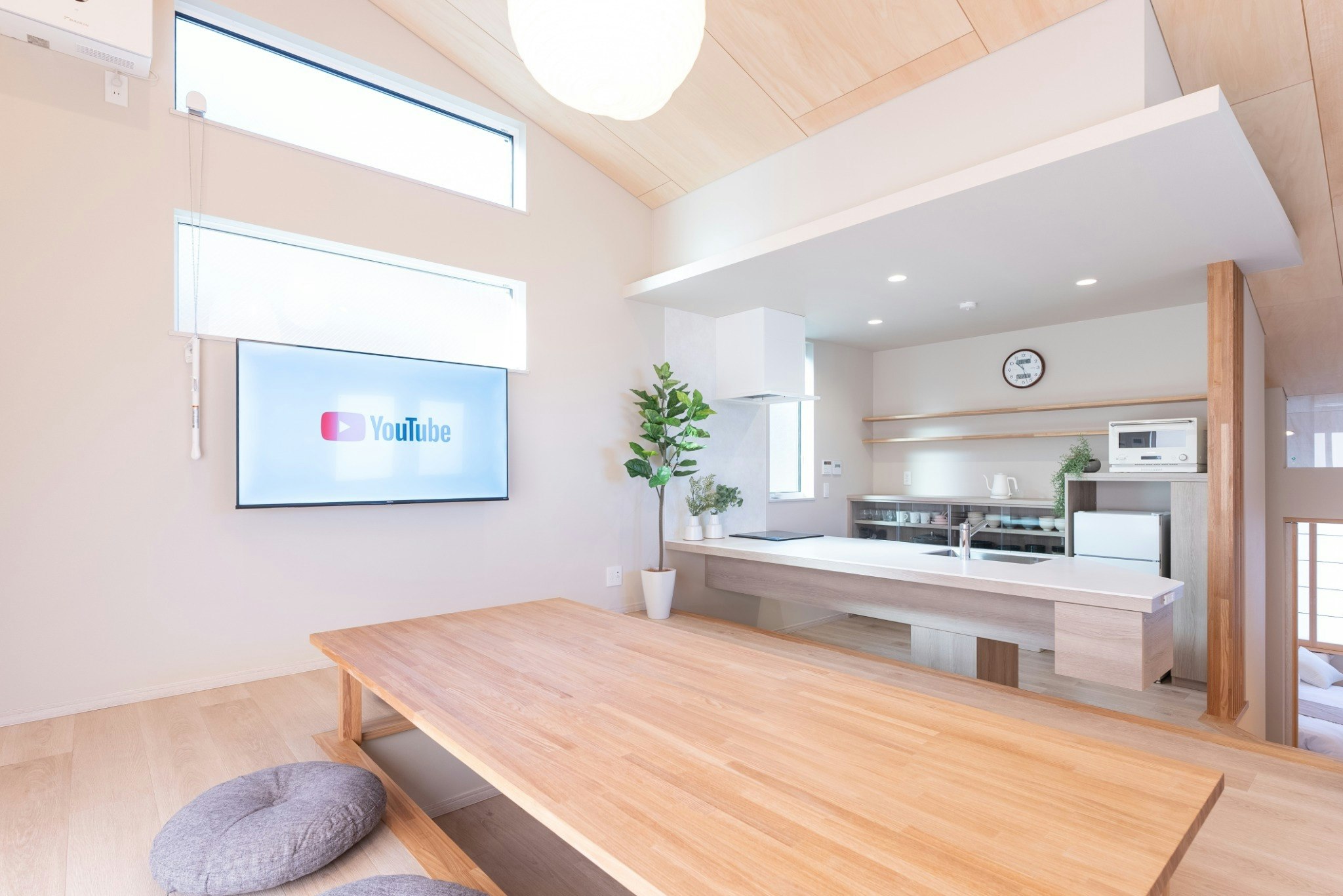 和と洋が融合する自然と調和した贅沢な非日常の癒し空間!マウンテンビュー|広々バルコニー