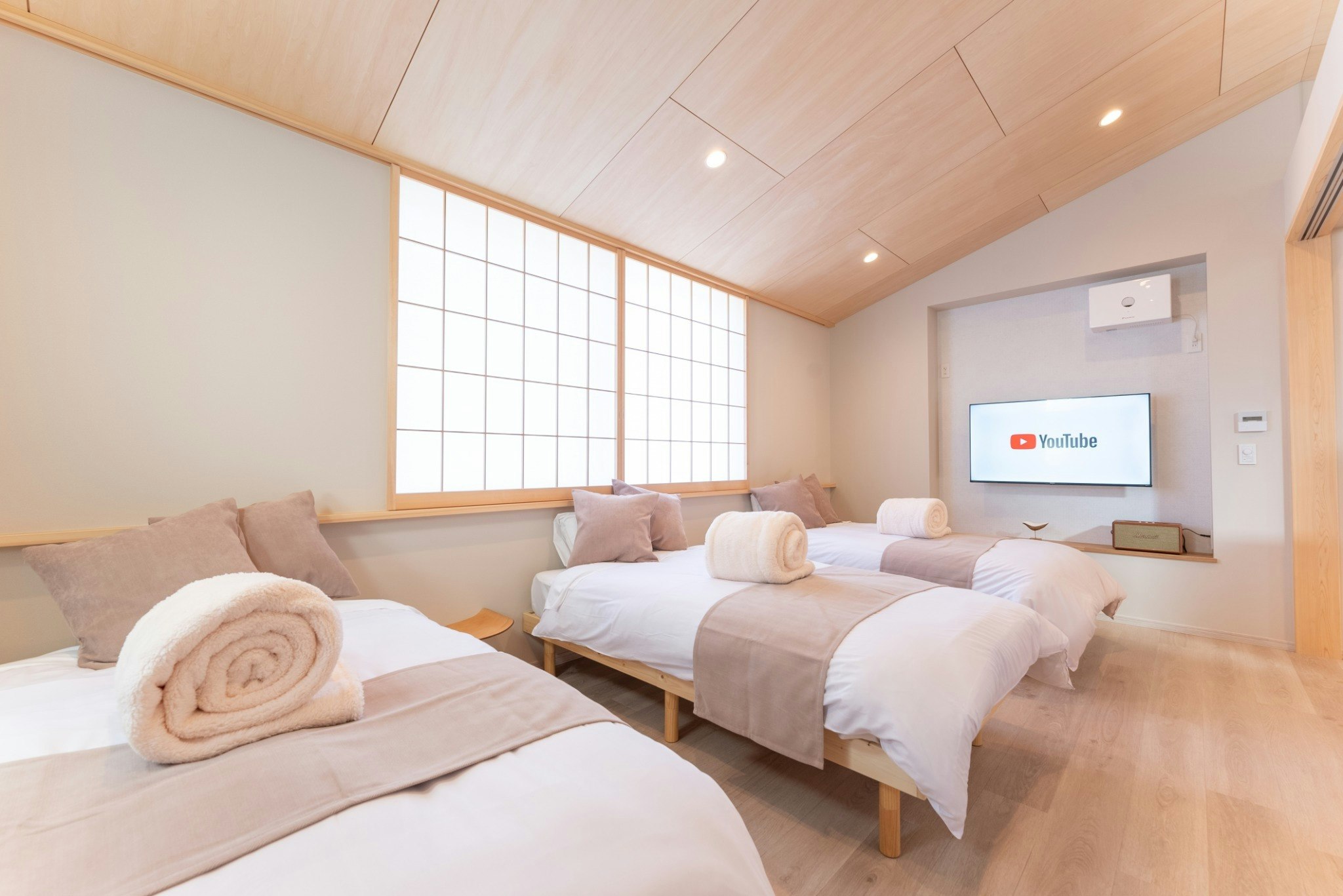 和と洋が融合する自然と調和した贅沢な非日常の癒し空間!マウンテンビュー|広々バルコニー