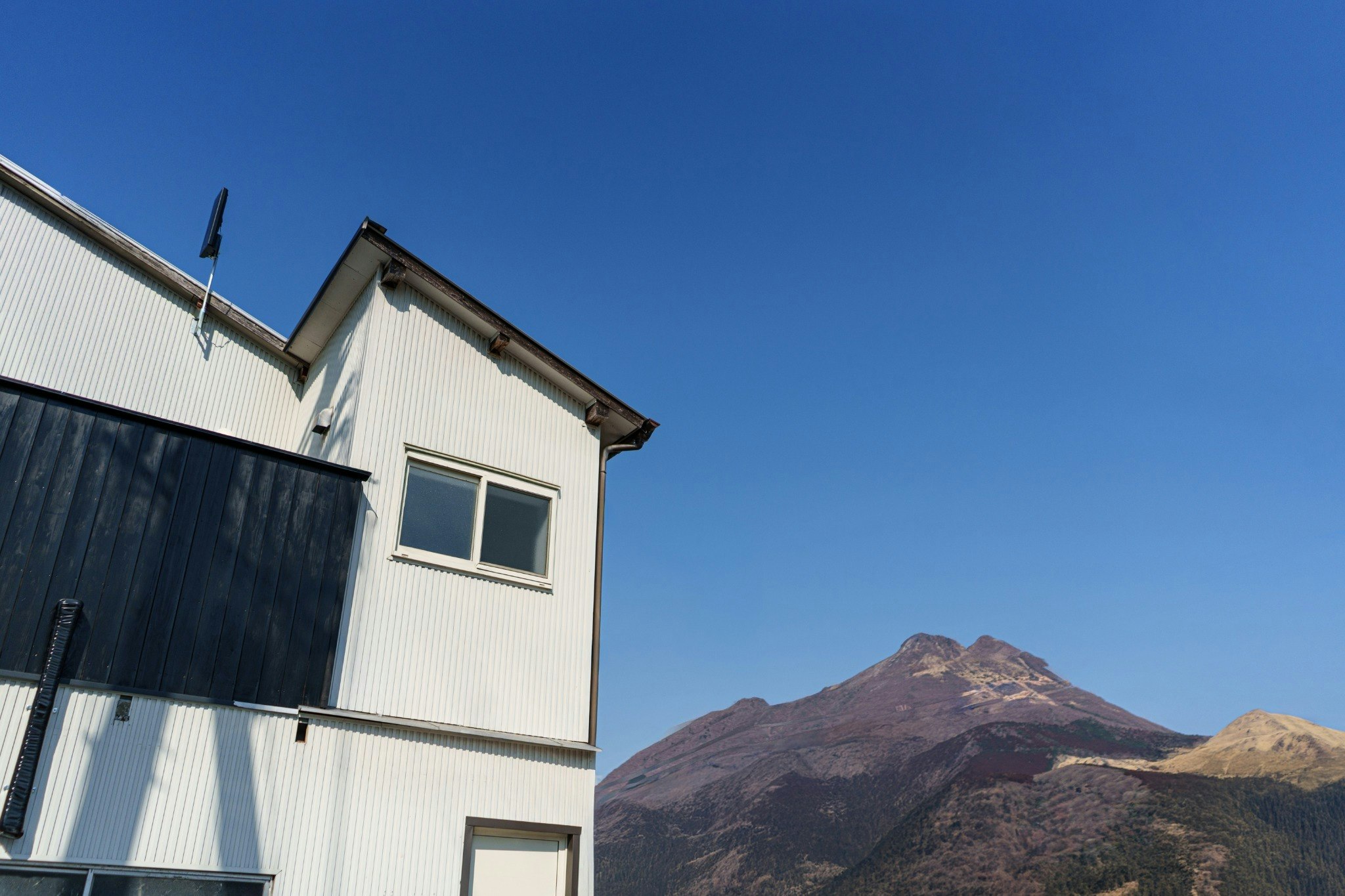 湯布院 宙 2人で余裕で入れちゃう広々露天風呂付き1軒家。