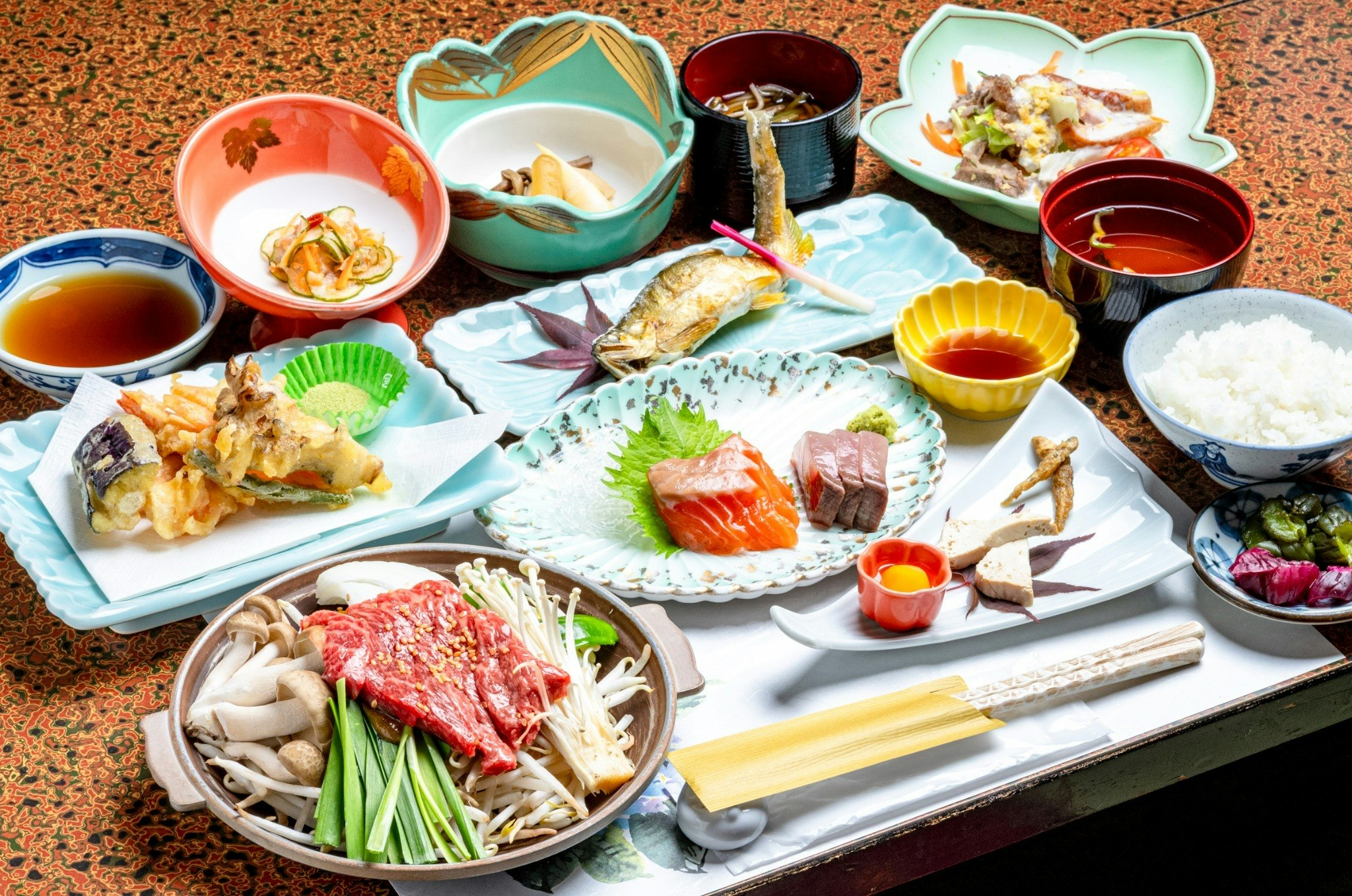 【2食付き】日本庭園ビュー!旅館 焼乃湯 和室10畳(4名・洗浄トイレ付) 24時間貸切風呂無料!