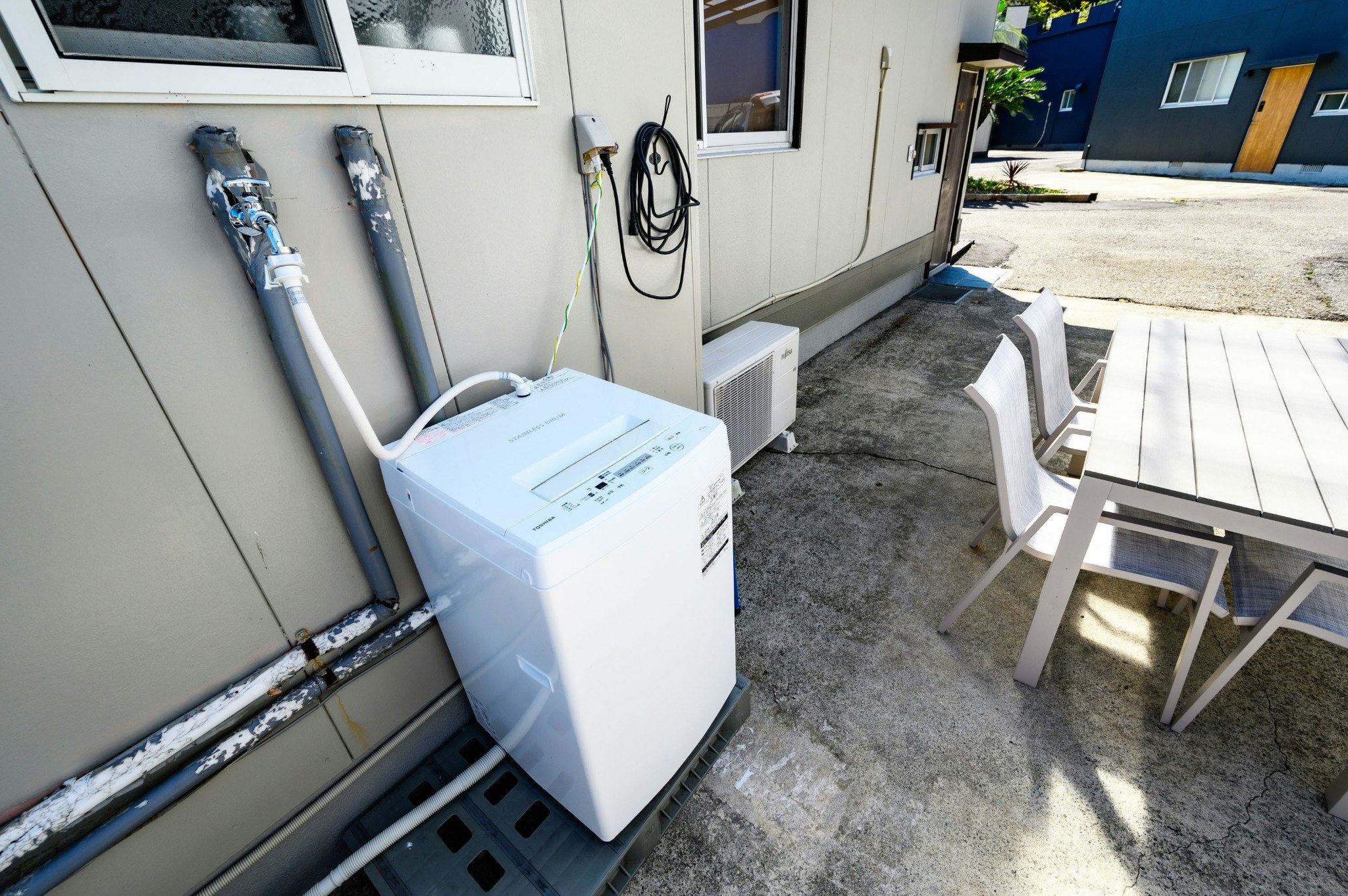 北欧テイストで中型犬までのぺットと一緒にゆったりくつろげる落ち着く一軒家