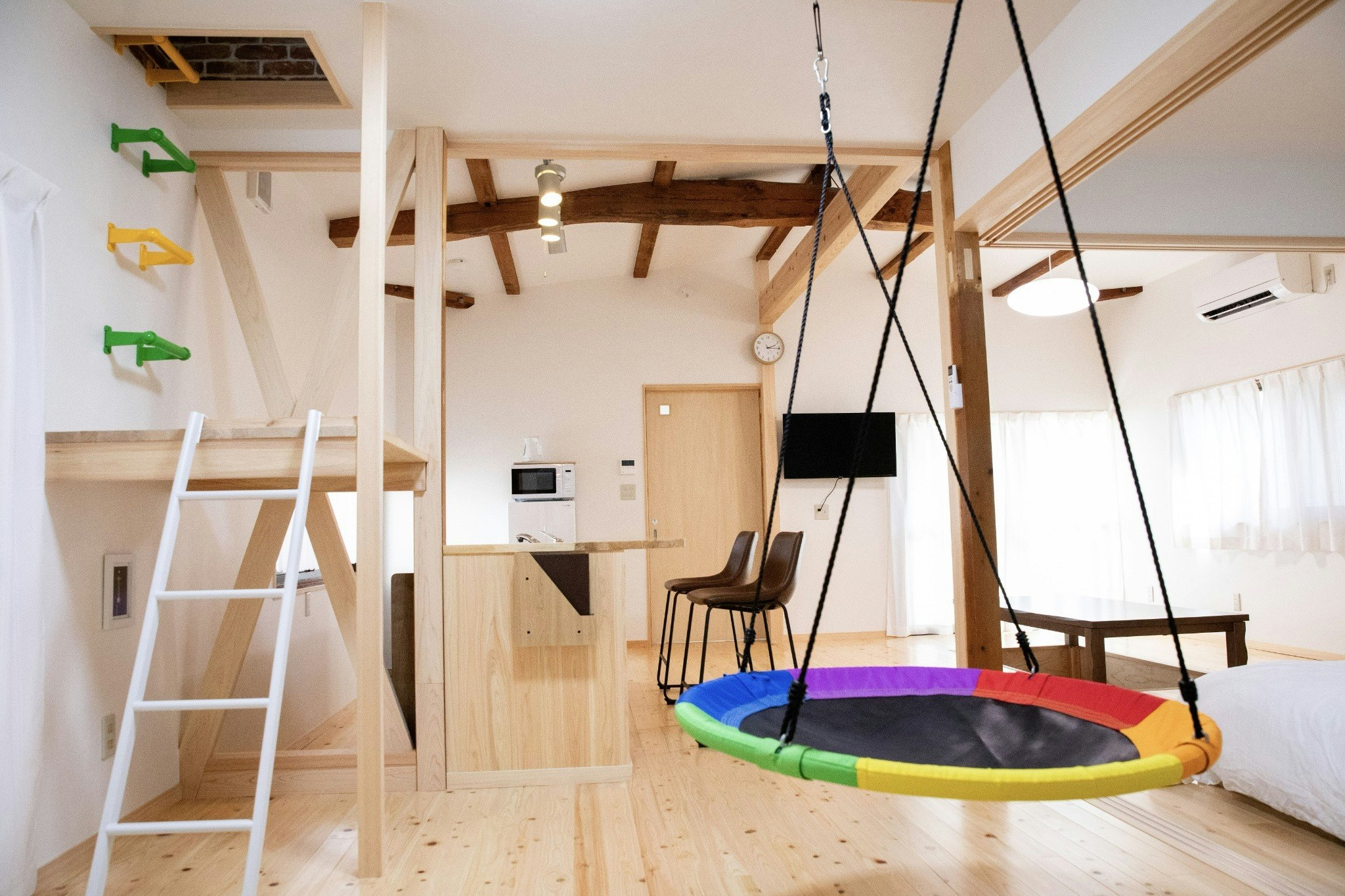 清流まで徒歩1分!!最大10人が泊まれる一棟貸しの宿