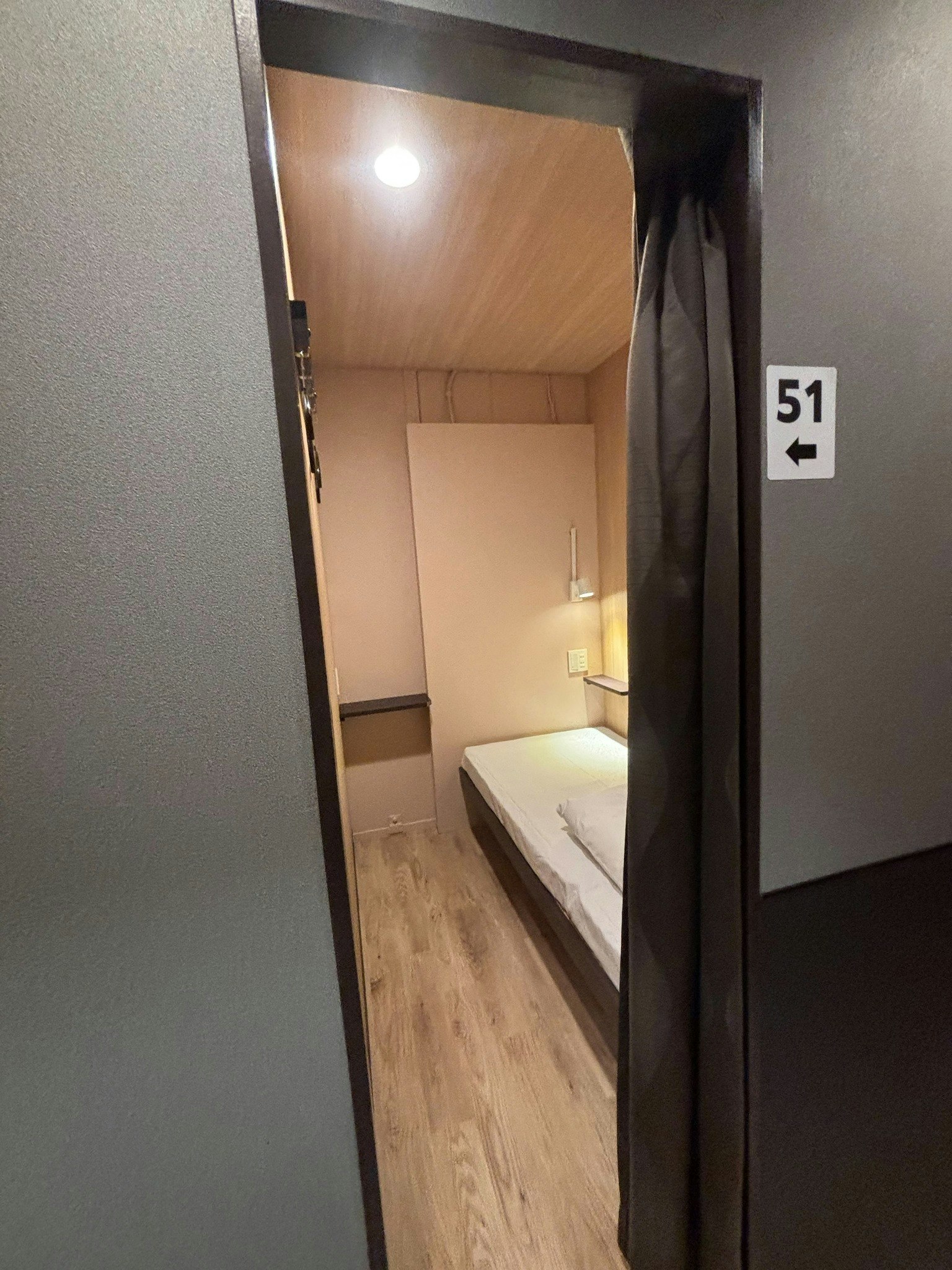 シングルキャビン