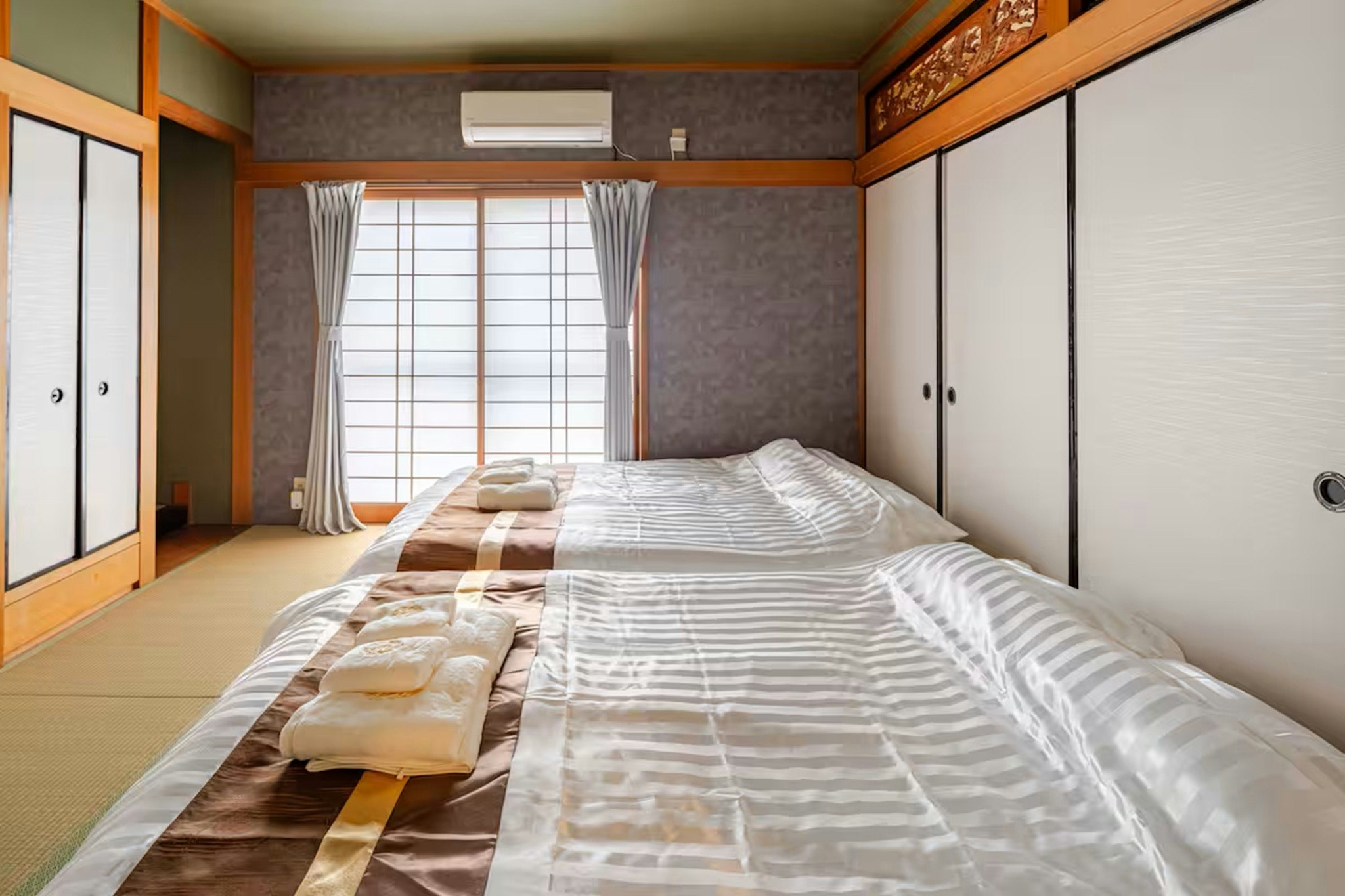 4LDK 【Open】無料駐車場/USJ・難波まで電車.車10分/子連OK