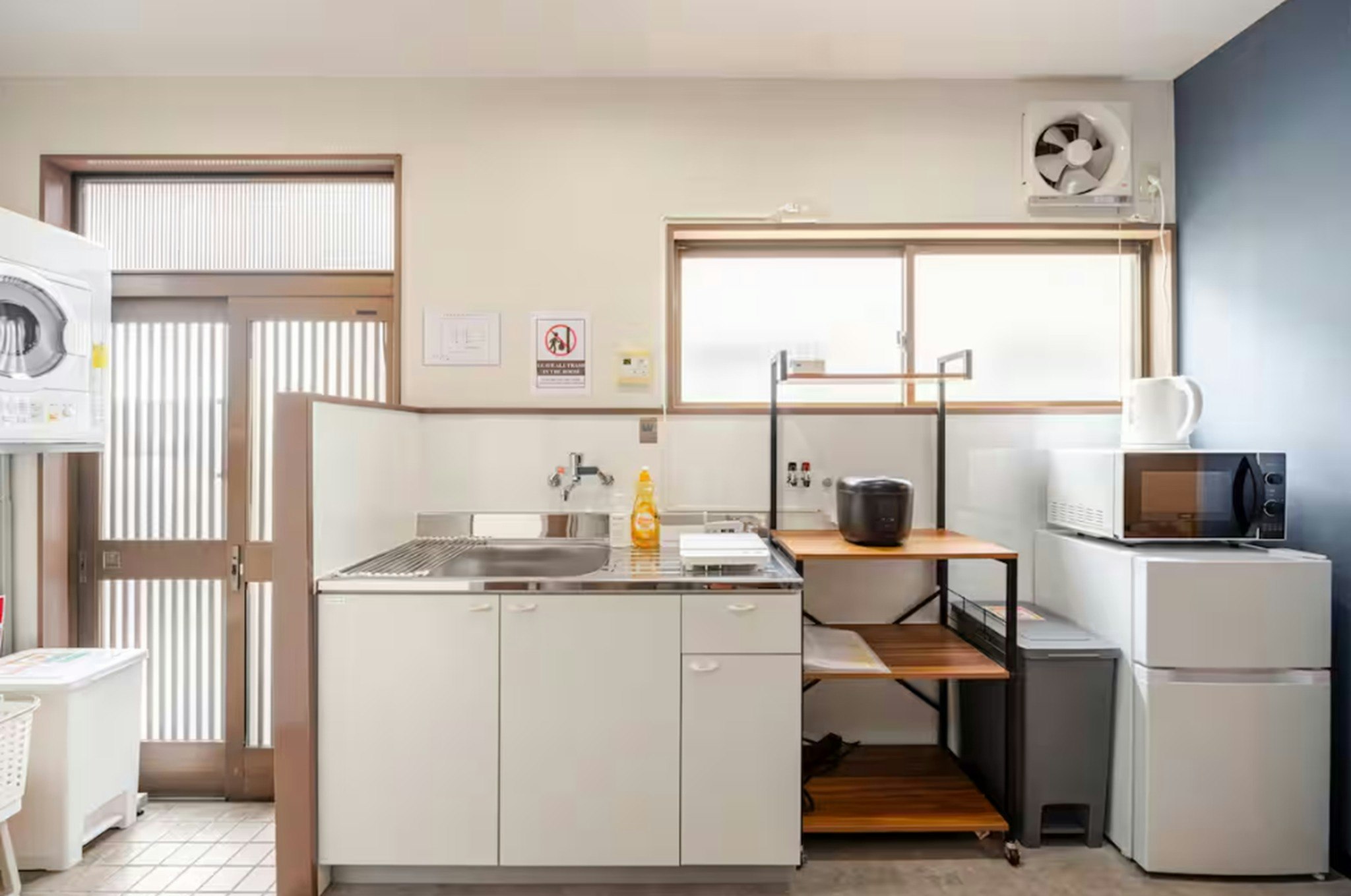 3DK 【Open】無料駐車場/USJ・難波まで電車.車10分/子連れOK