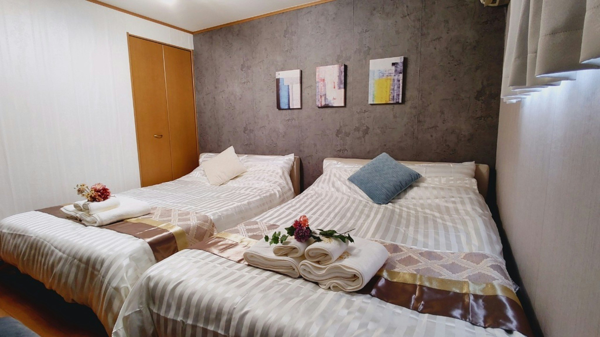 心斎橋駅まで電車1駅、心斎橋エリア、ビジネス観光、USJに最適!