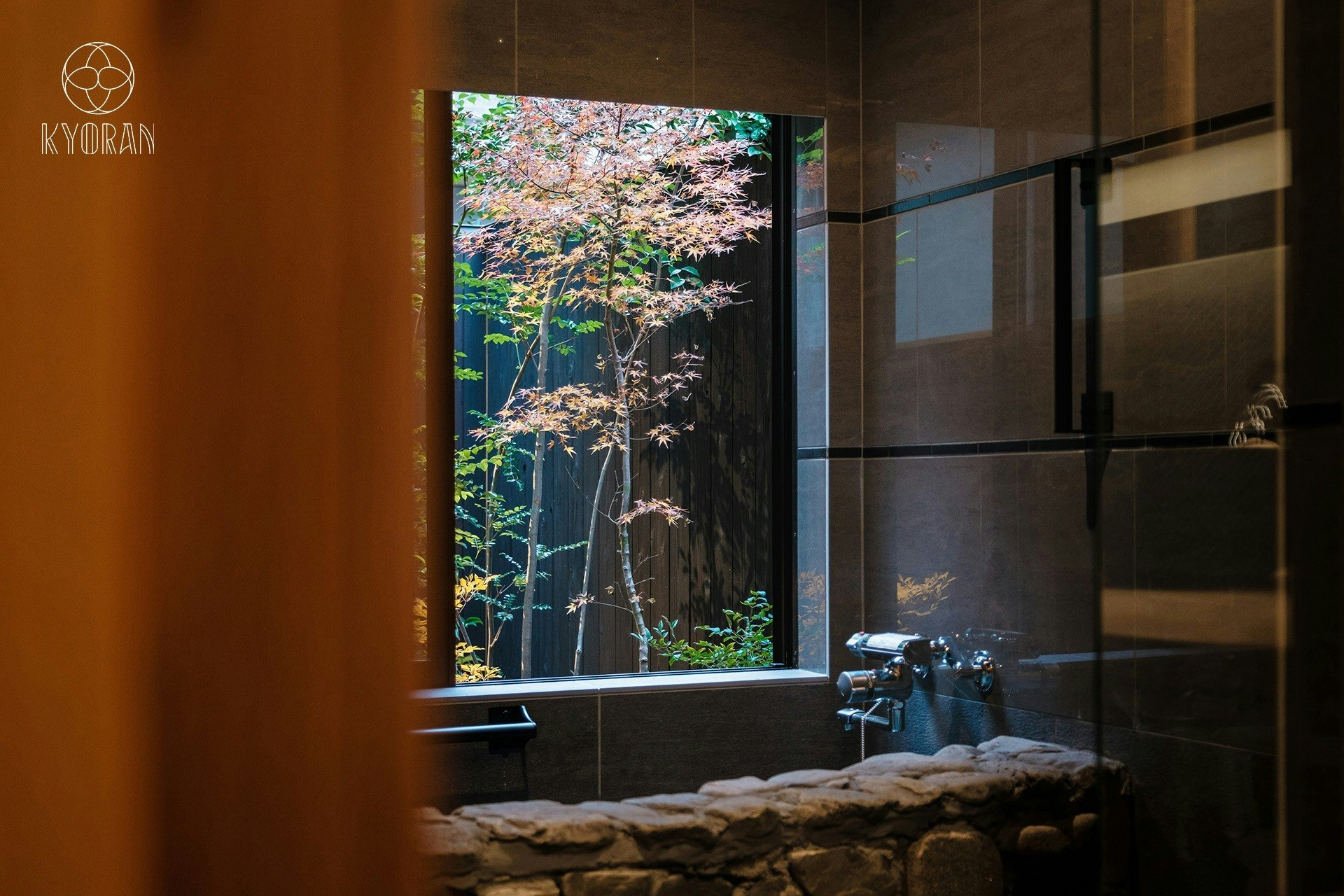 祇園花見小路、清水寺徒歩圏内、京阪「七条駅」徒歩5分、8名3LDK上質一棟貸し