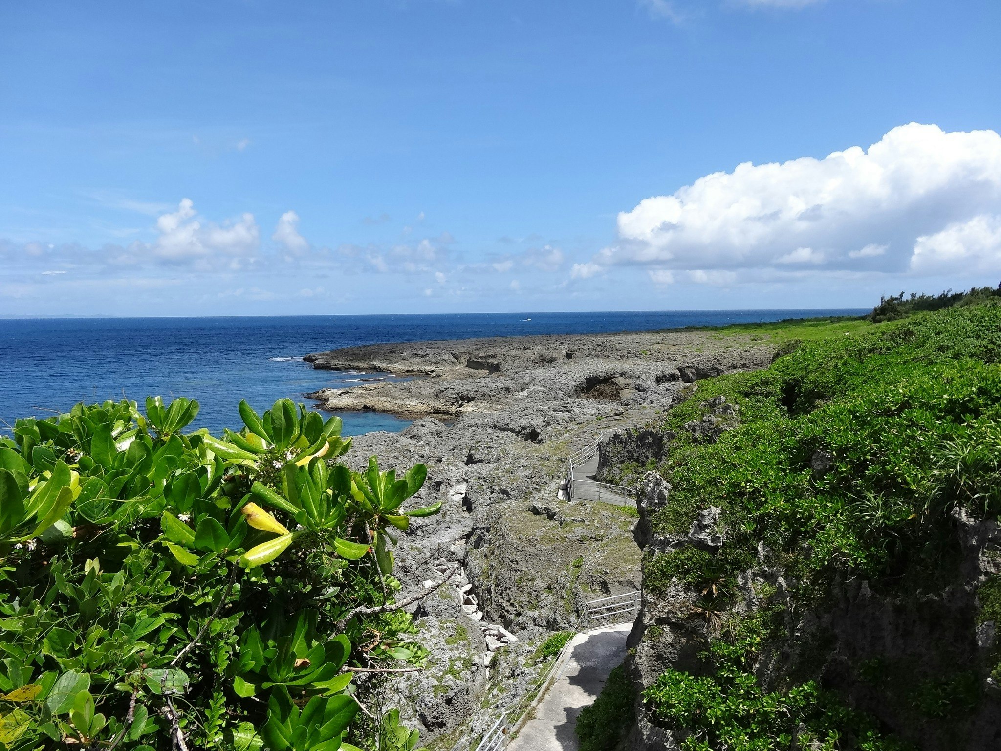 宿泊者専用レンタカーが付いたツインの部屋ですご夫婦に敵しております