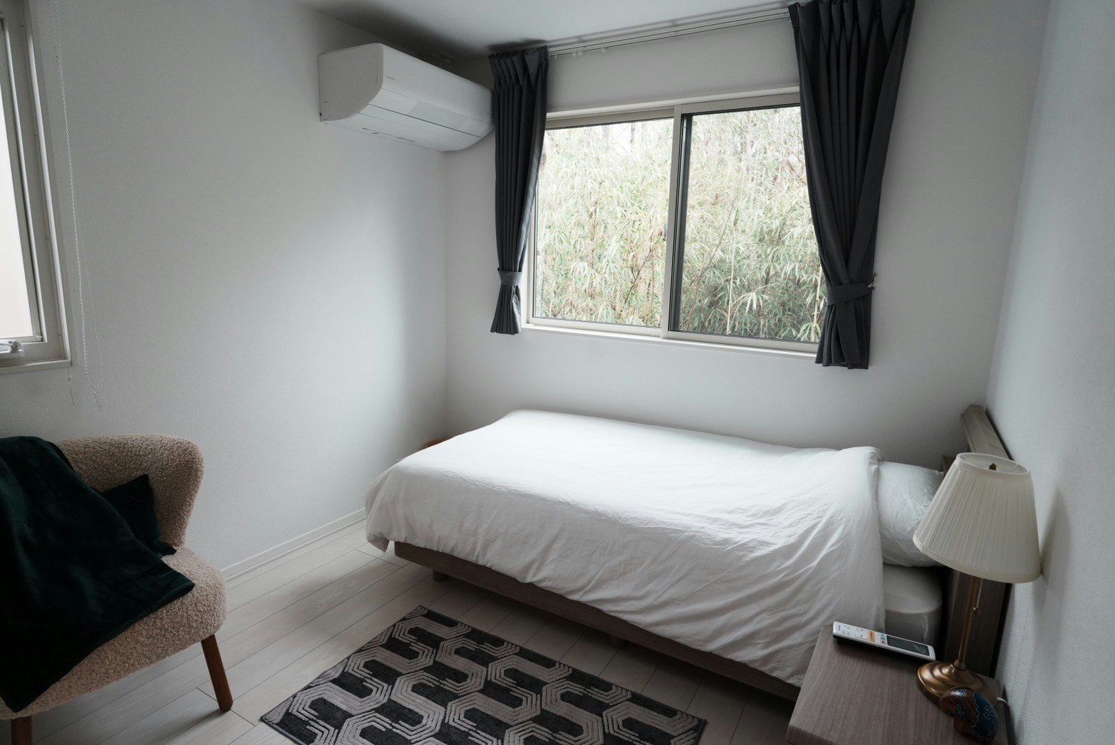 Akikawa Koshi 1 TSMC15分 鉄骨1棟貸切戸建