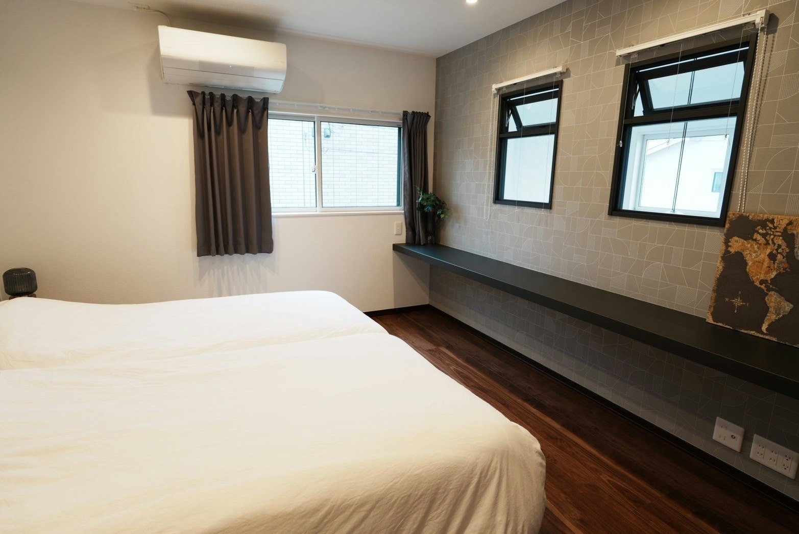 Akikawa Koshi 1 TSMC15分 鉄骨1棟貸切戸建