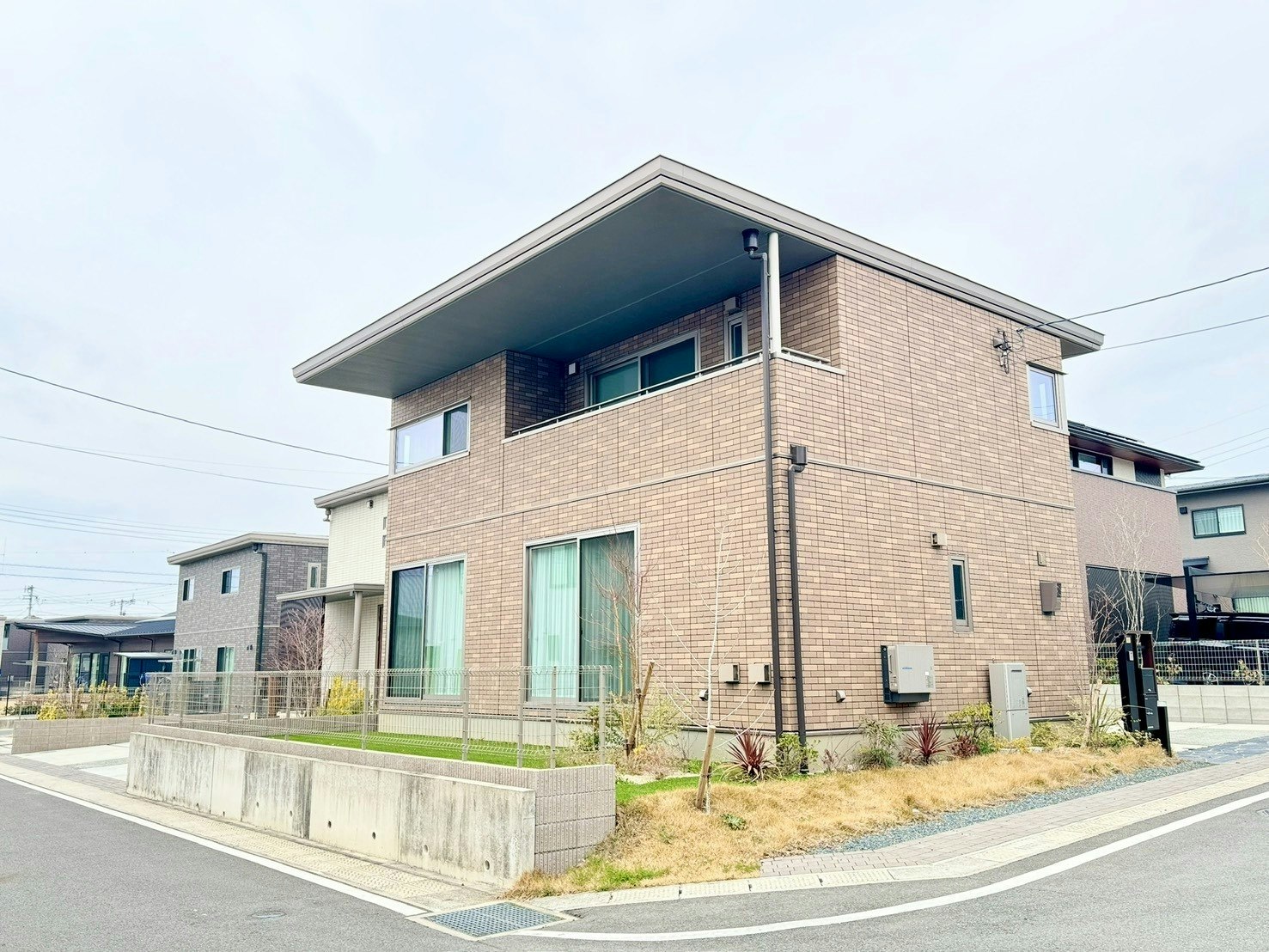 4LDK(洋室4室・全室ドア付き個室)/一棟貸切/最大5名/Akikawa Koshi 3