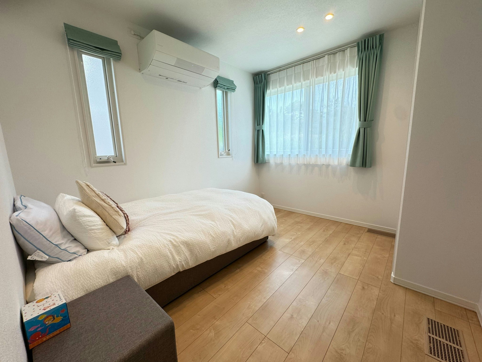 Akikawa koshi 4  TSMC15分 鉄骨1棟貸切戸建