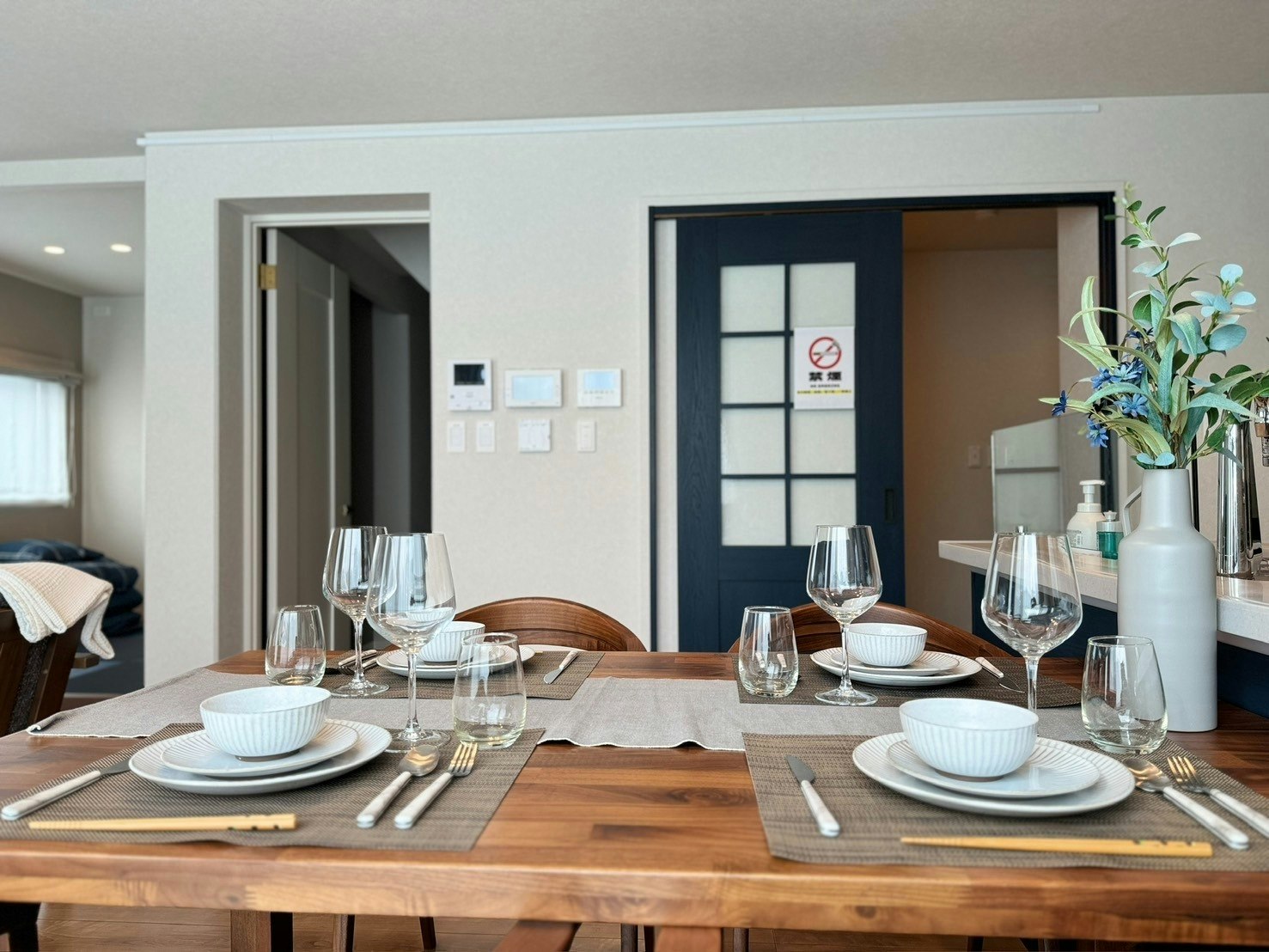 Akikawa koshi 7 TSMC15分 鉄骨1棟貸切戸建