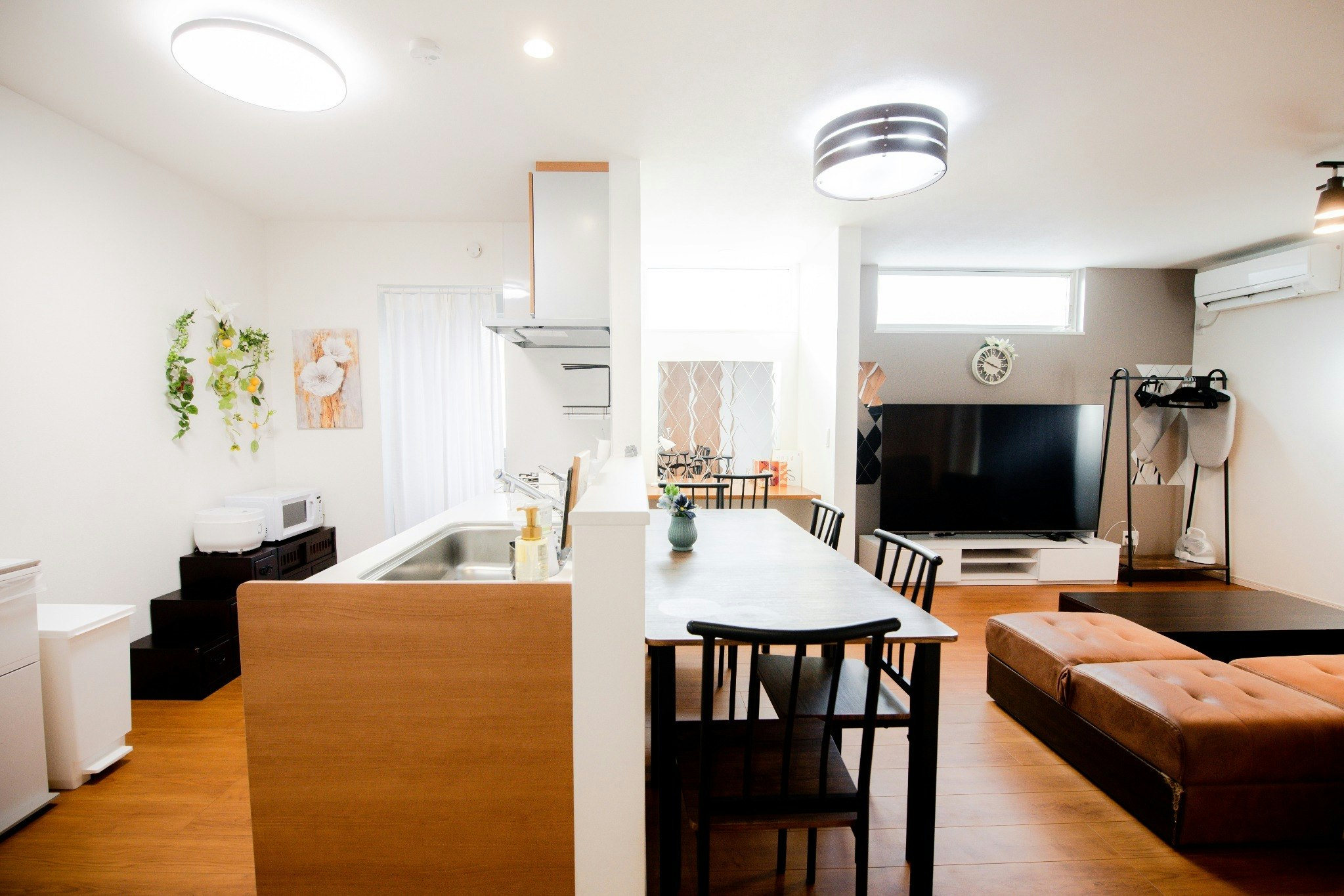 【Sun house】東寺駅近く|新築OPEN|無料駐車場付きの広々一軒家で快適な京都ステイ