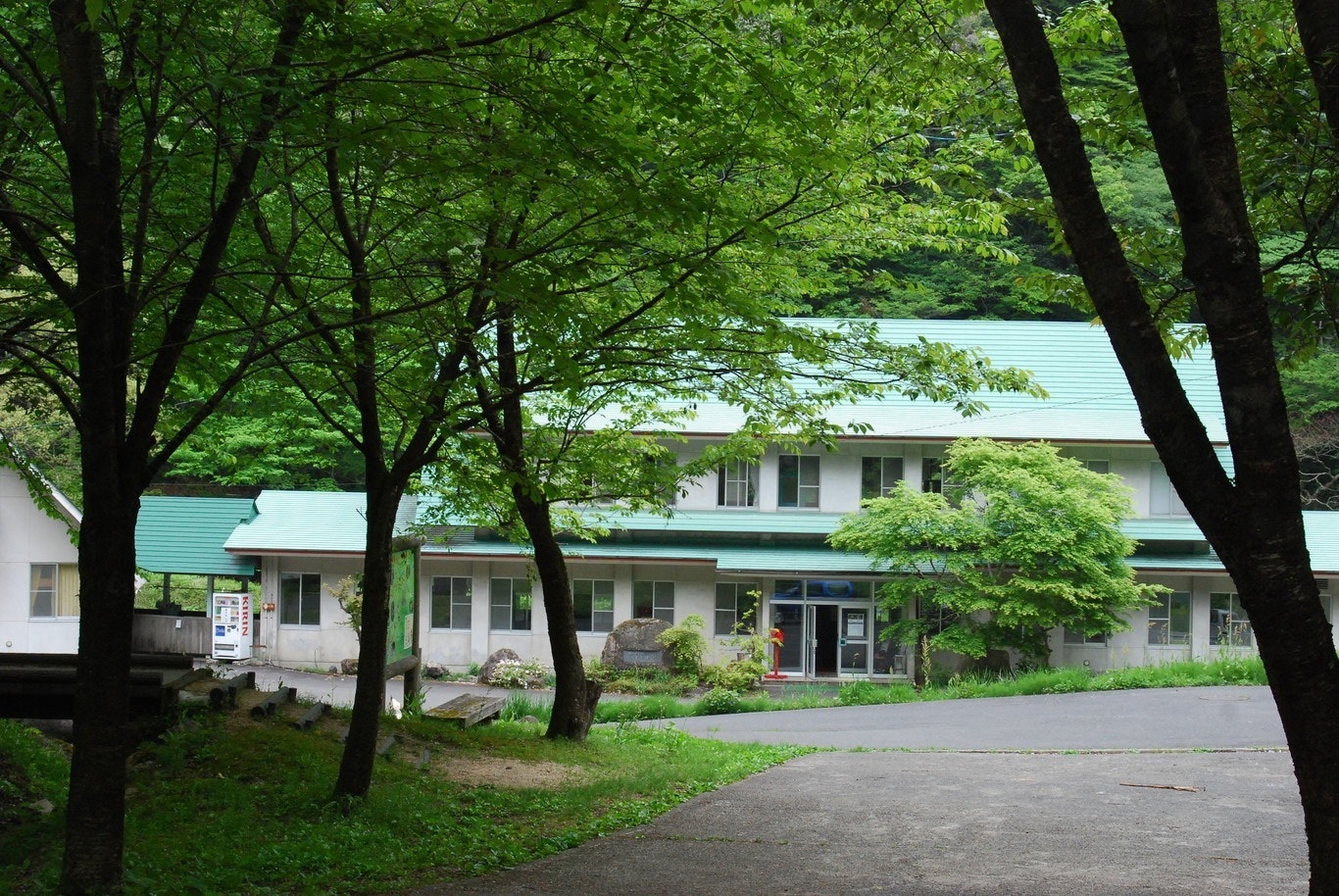 2.たんぽり荘(8畳和室)