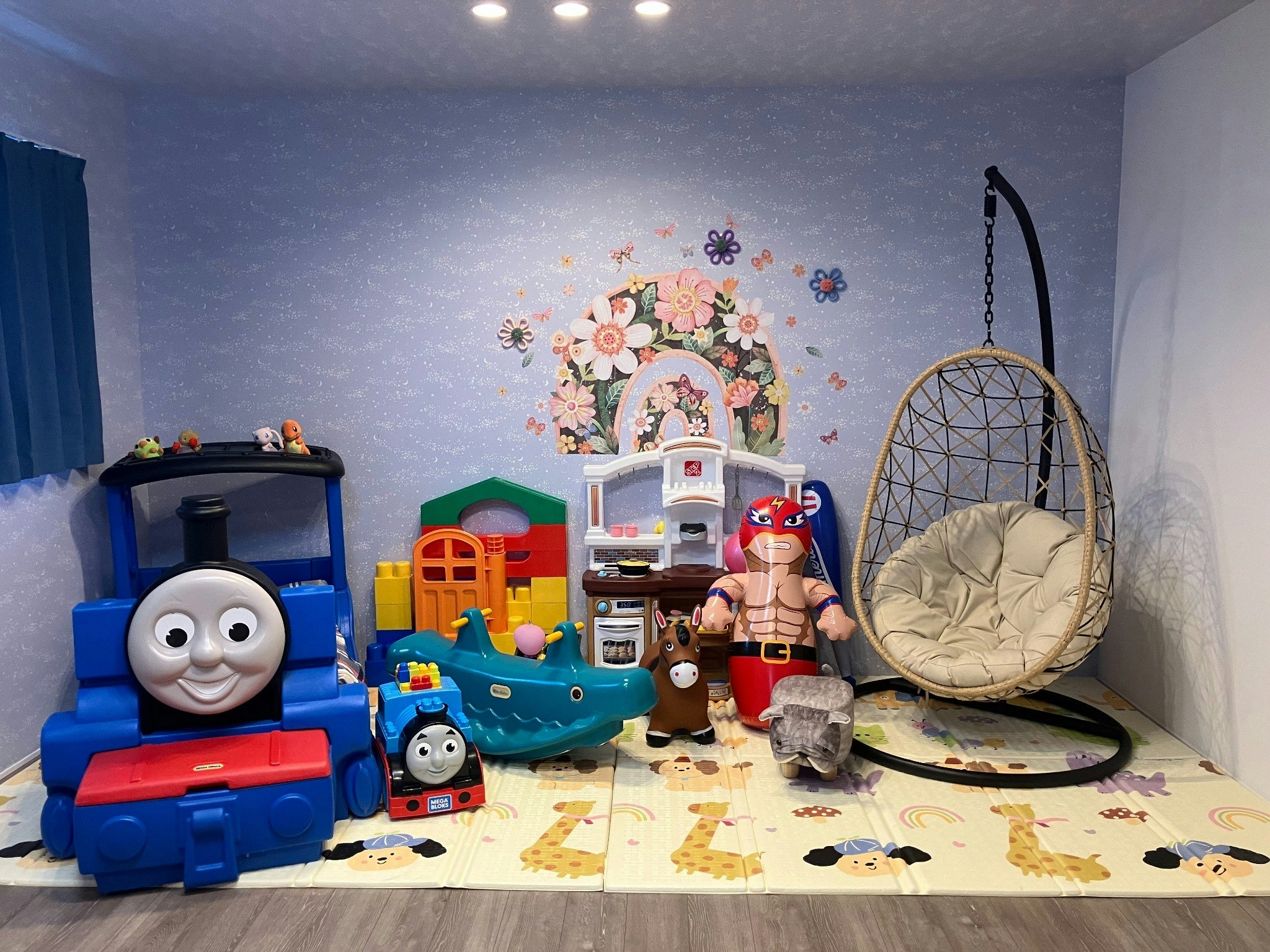 海中道路まで3分!オーシャンビューの宿です。10名様まで宿泊可能 