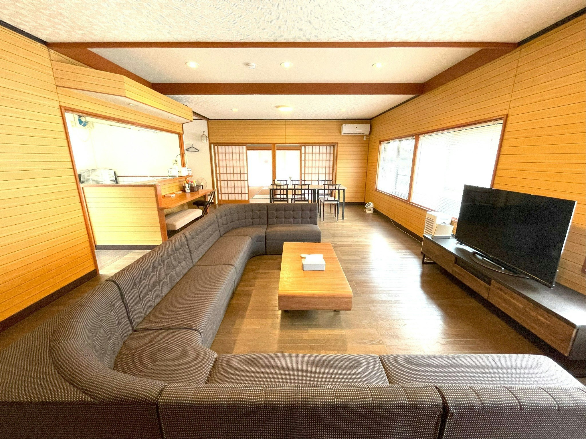 1棟貸切|鍋・たこやき・チーズフォンデュできます|スキー場近く|最大8名様