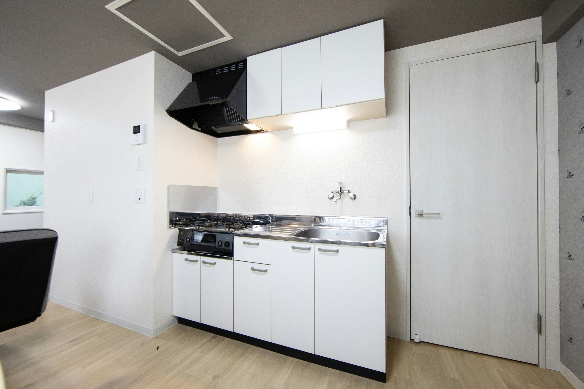 2C号室、1LDK貸し切り、地下鉄琴似駅から徒歩2分、エアコン有り