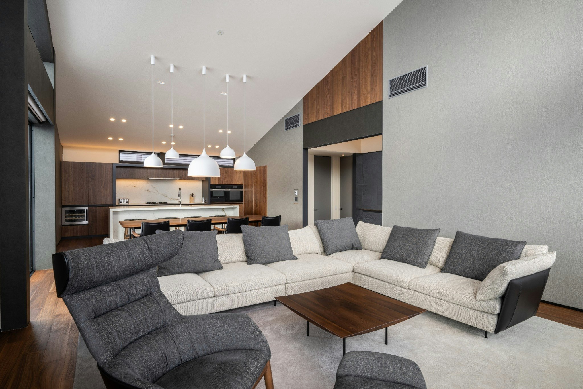 モダンで居心地の良い4ベッドルーム