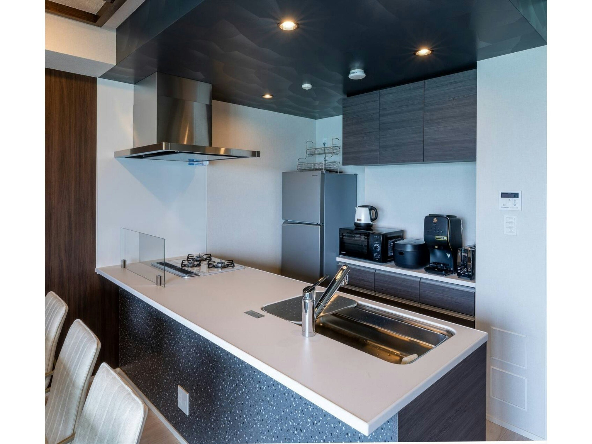 【禁煙】【R67】高層階からのsea view!那覇空港・国際通りどちらも車で10分!