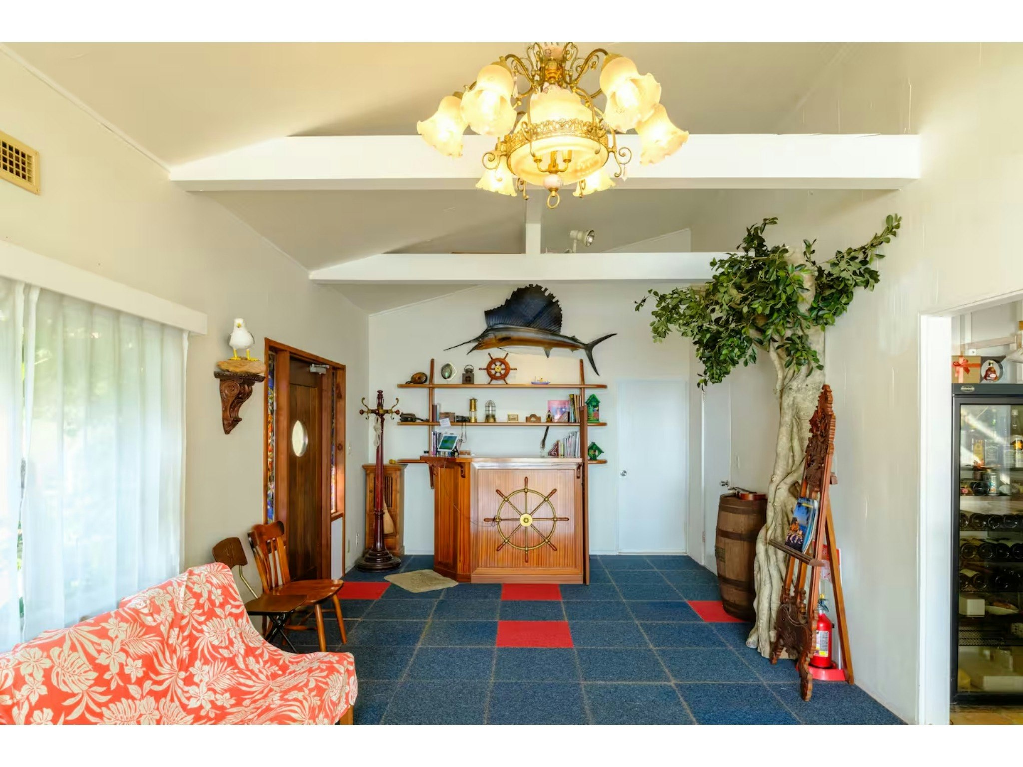 【禁煙】一棟貸切|最大8名|ビーチまで徒歩5秒|オーシャンビューとこだわりのインテリア