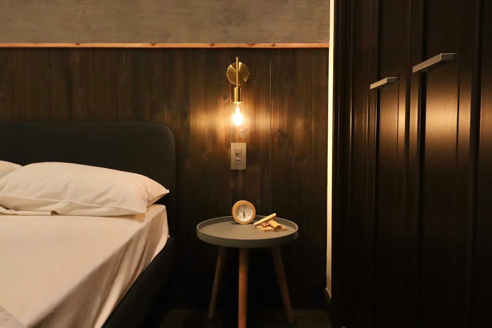 新宿駅まで徒歩圏内1 LDKのお部屋です/最大8人まで宿泊可能/おしゃれな空間/1日1組限定