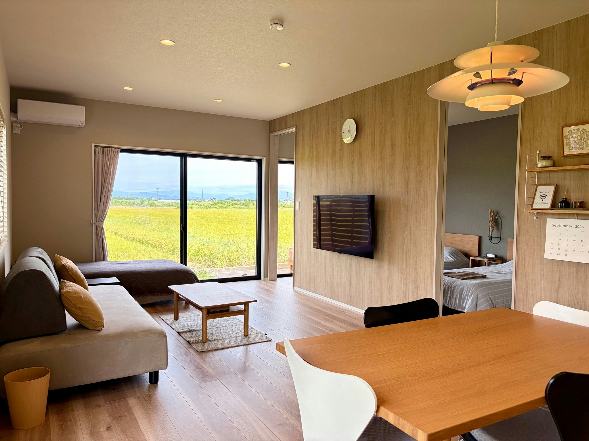 琵琶湖 萩の浜まで徒歩5分 少人数向け 一棟貸し新築ヴィラ