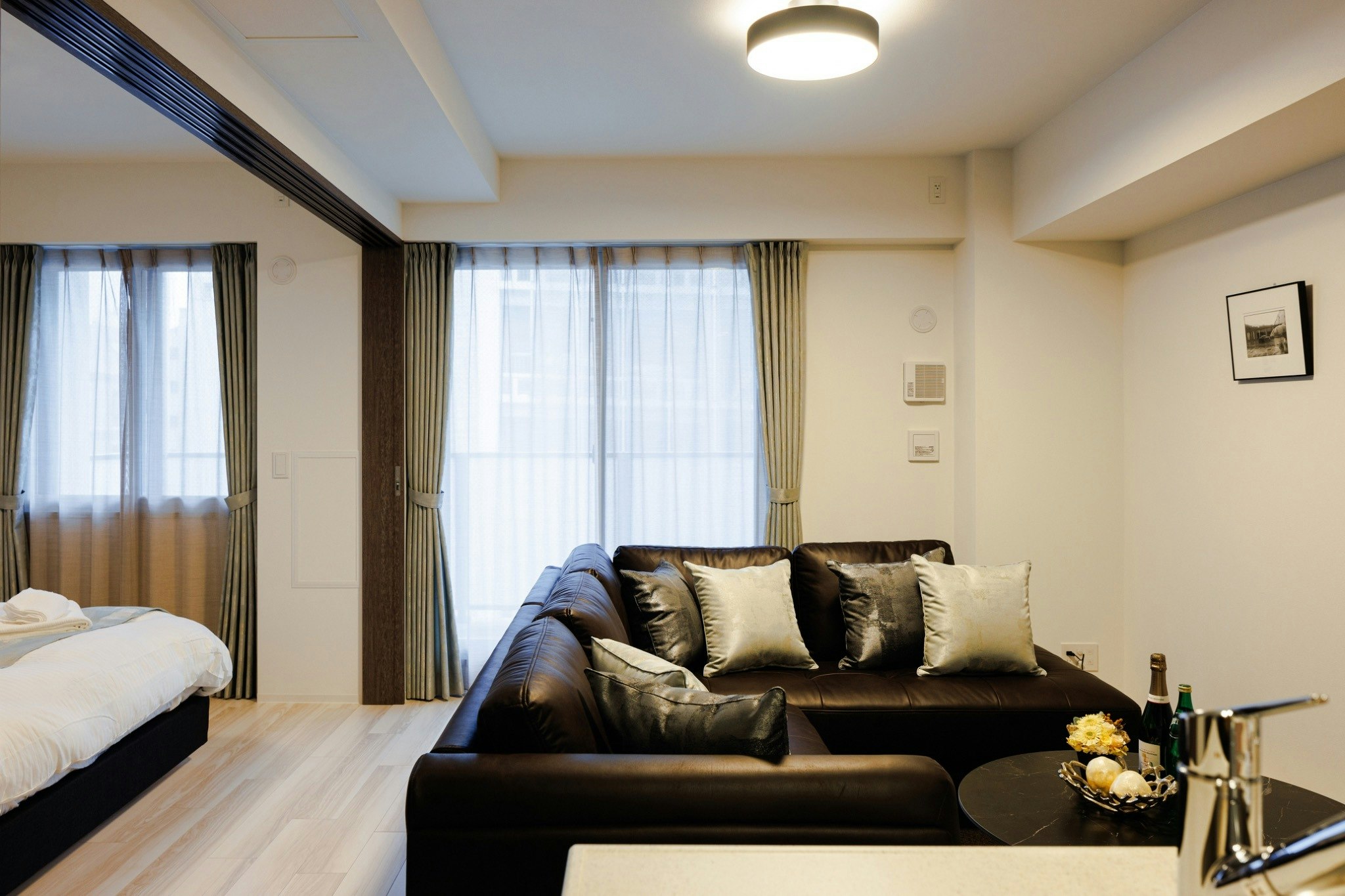 Mondomio702 - 札幌すすきの繁華街まで徒歩2分 地下鉄すすきの駅まで徒歩5分-Qbeds