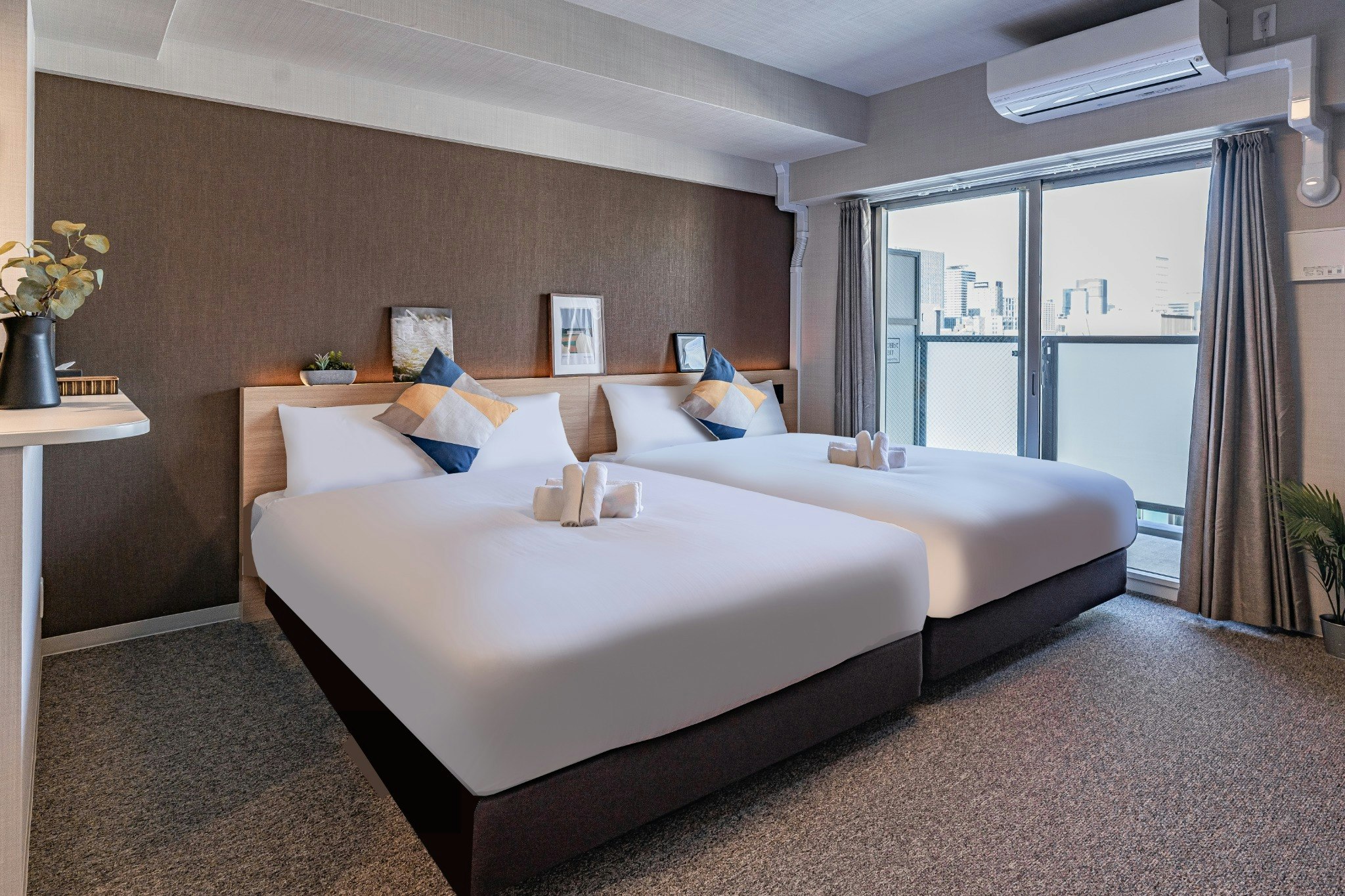 クアドラプルルーム