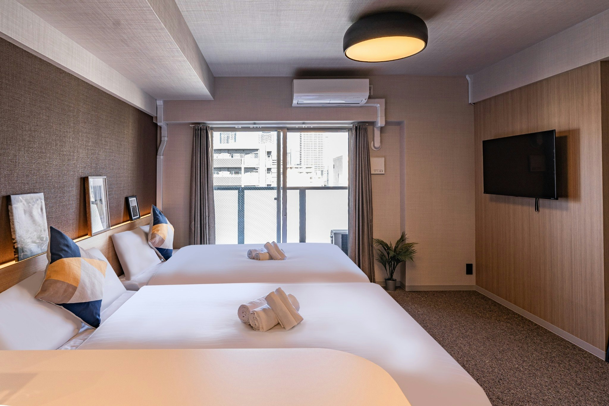 クアドラプルルーム