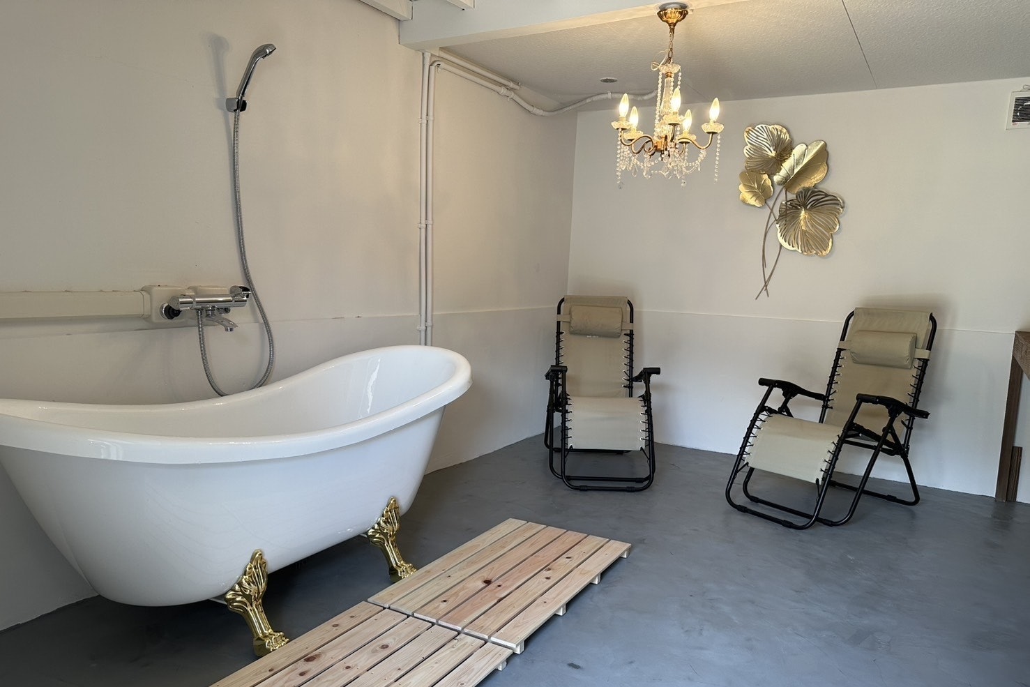 蔵サウナ付BBQ可の貸切宿!白神山地や青池、北金ヶ沢大イチョウ好アクセス!マグロ釣りも好立地で最適!