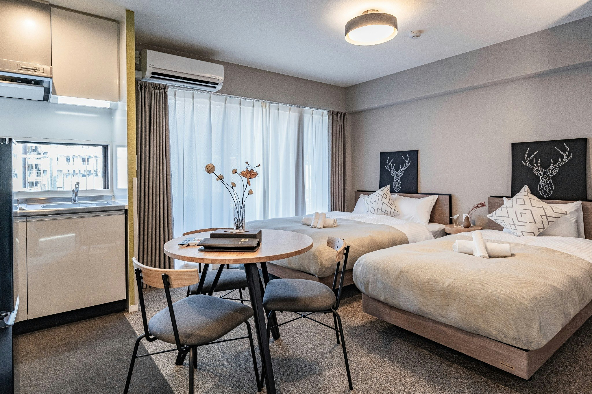 スーペリアトリプルルーム テラス