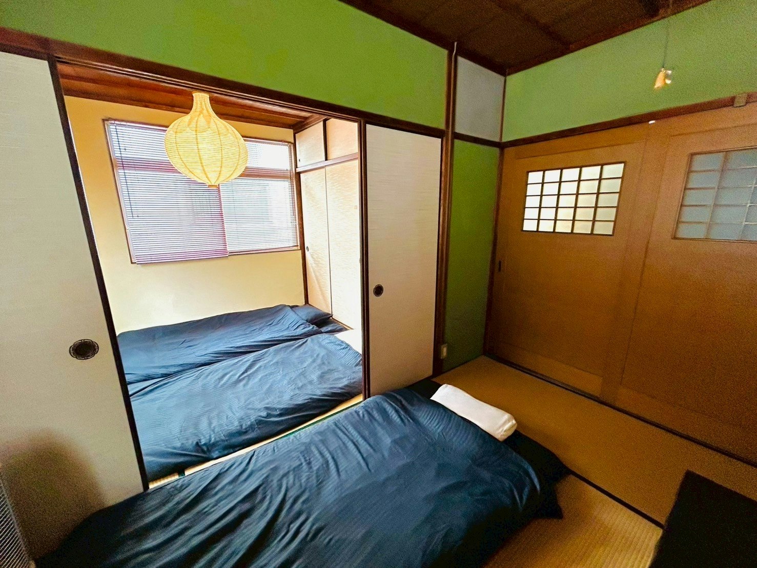 電停から徒歩1分の貸切宿|八坂神社や思案橋もすぐ近く|最大6名