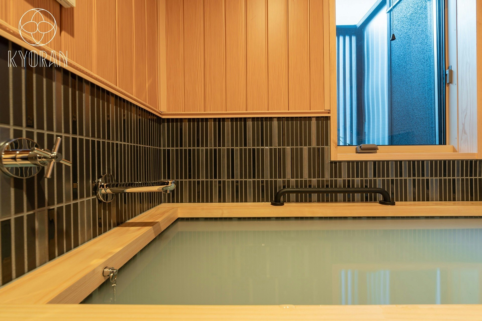 京都駅徒歩10分、東寺1分、2LDK最大5名~千年の歴史を感じる上質な一棟貸し宿