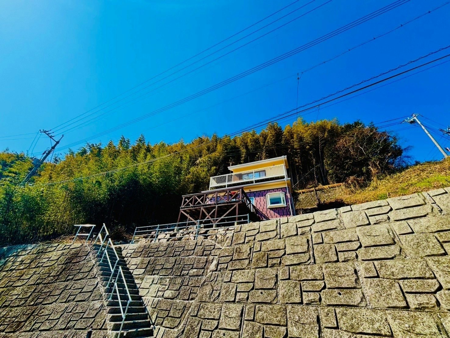 山口県Suō-Ōshima, Oshima Districtのまるまる貸切のログハウス