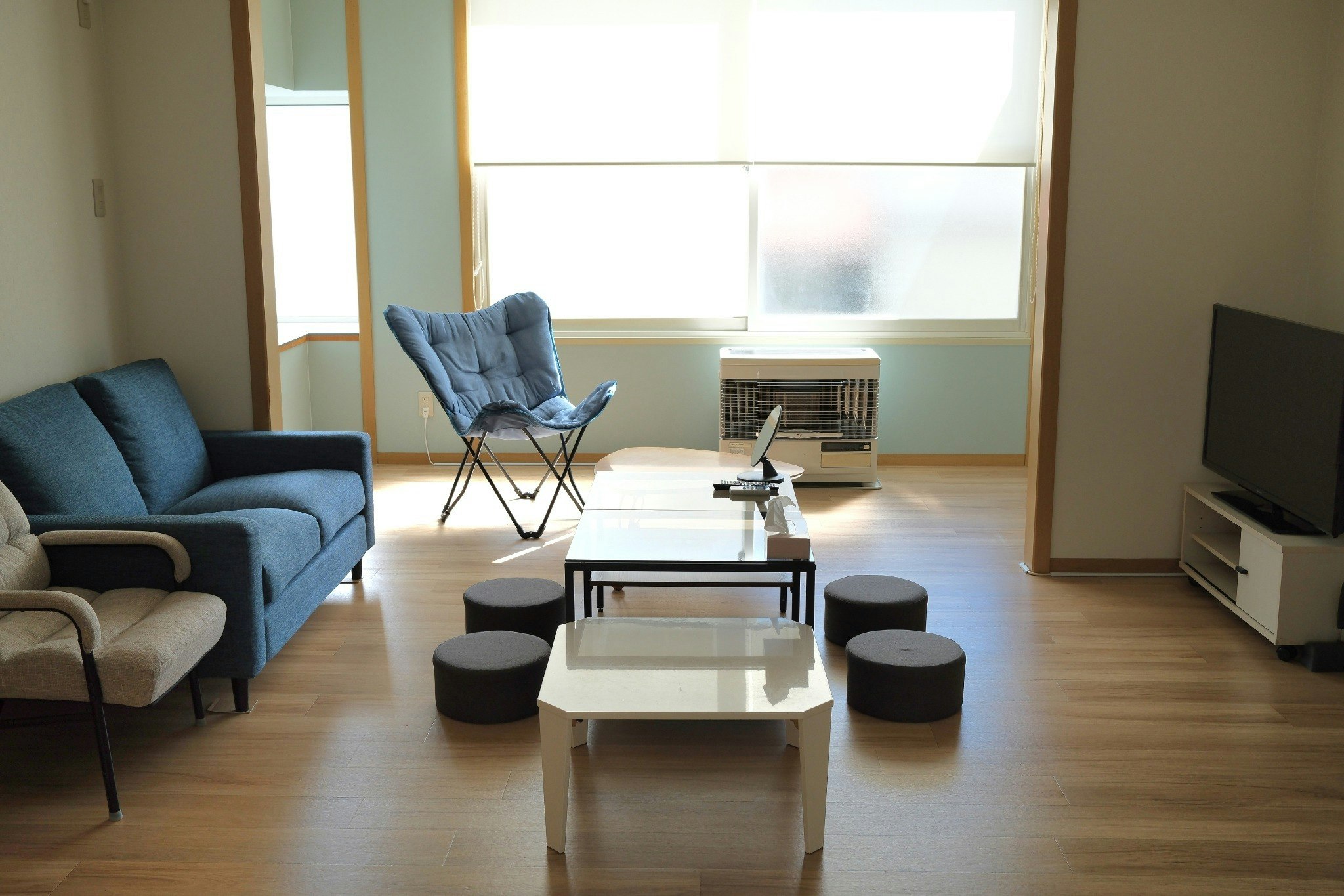 4LDKの快適空間/駐車場完備・最大11名宿泊OK