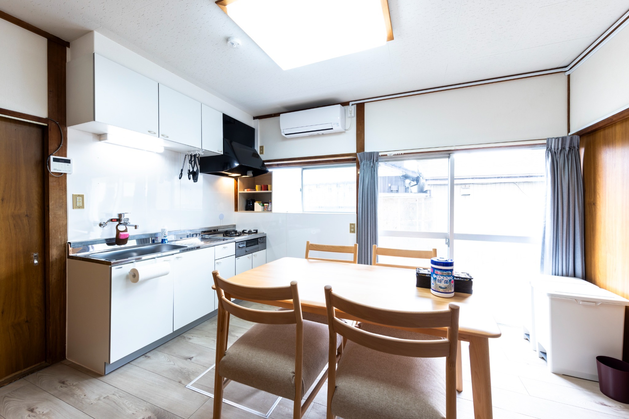 最大9名 / 高速入口6分 / 和室でくつろぐ貸切一軒家。Casa Stay Kokura 5