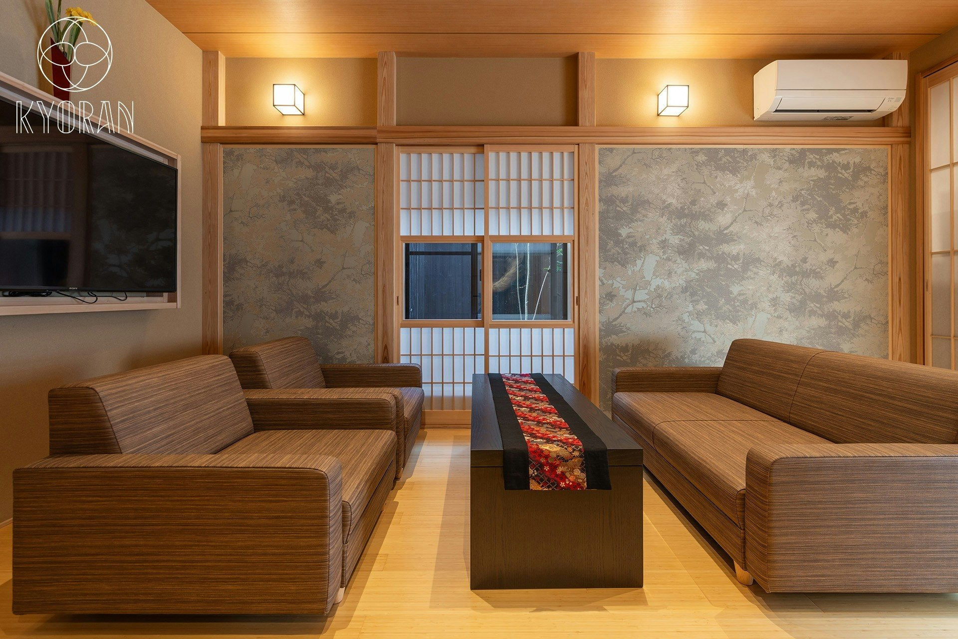 京都駅徒歩10分、東寺1分、2LDK最大5名~千年の歴史を感じる上質な一棟貸し宿