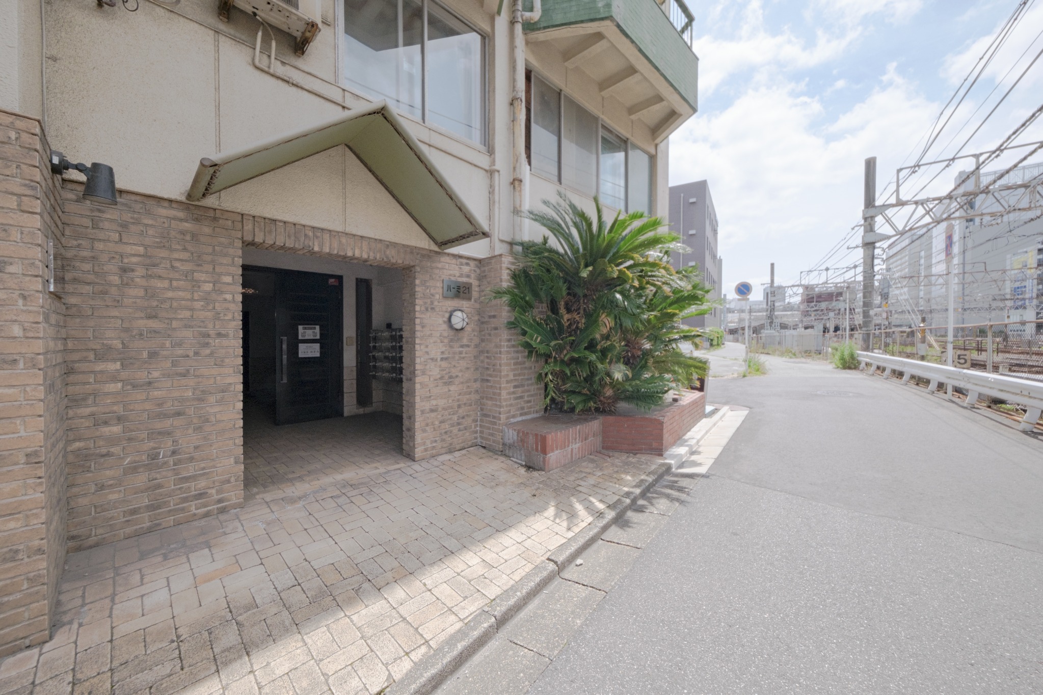 R Hotel/民泊のnull