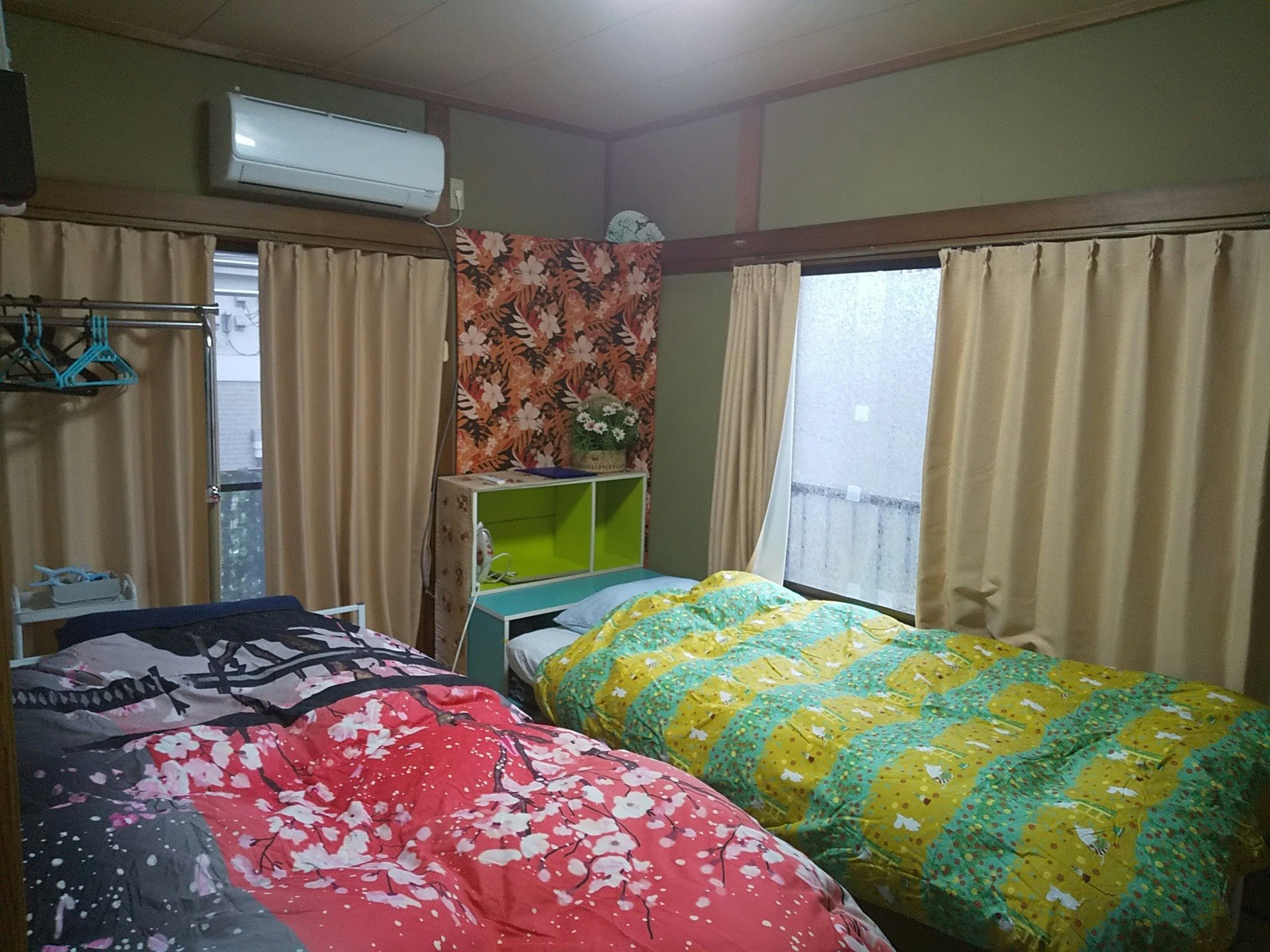 静かな住宅地にある一戸建 駐車場無料 自転車2台貸出 ビジネス・観光の拠点に 