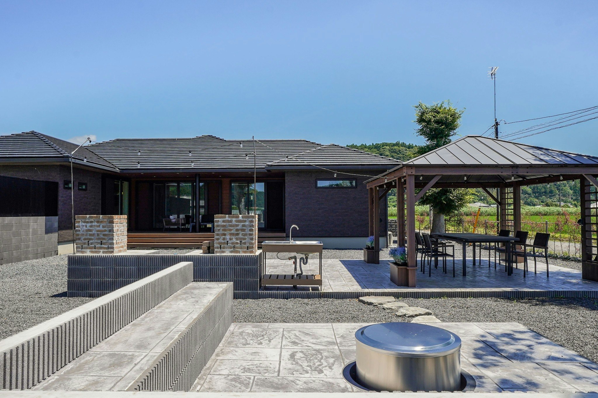 寝室4つでプライベート空間も確保/グループ・家族旅行にも最適